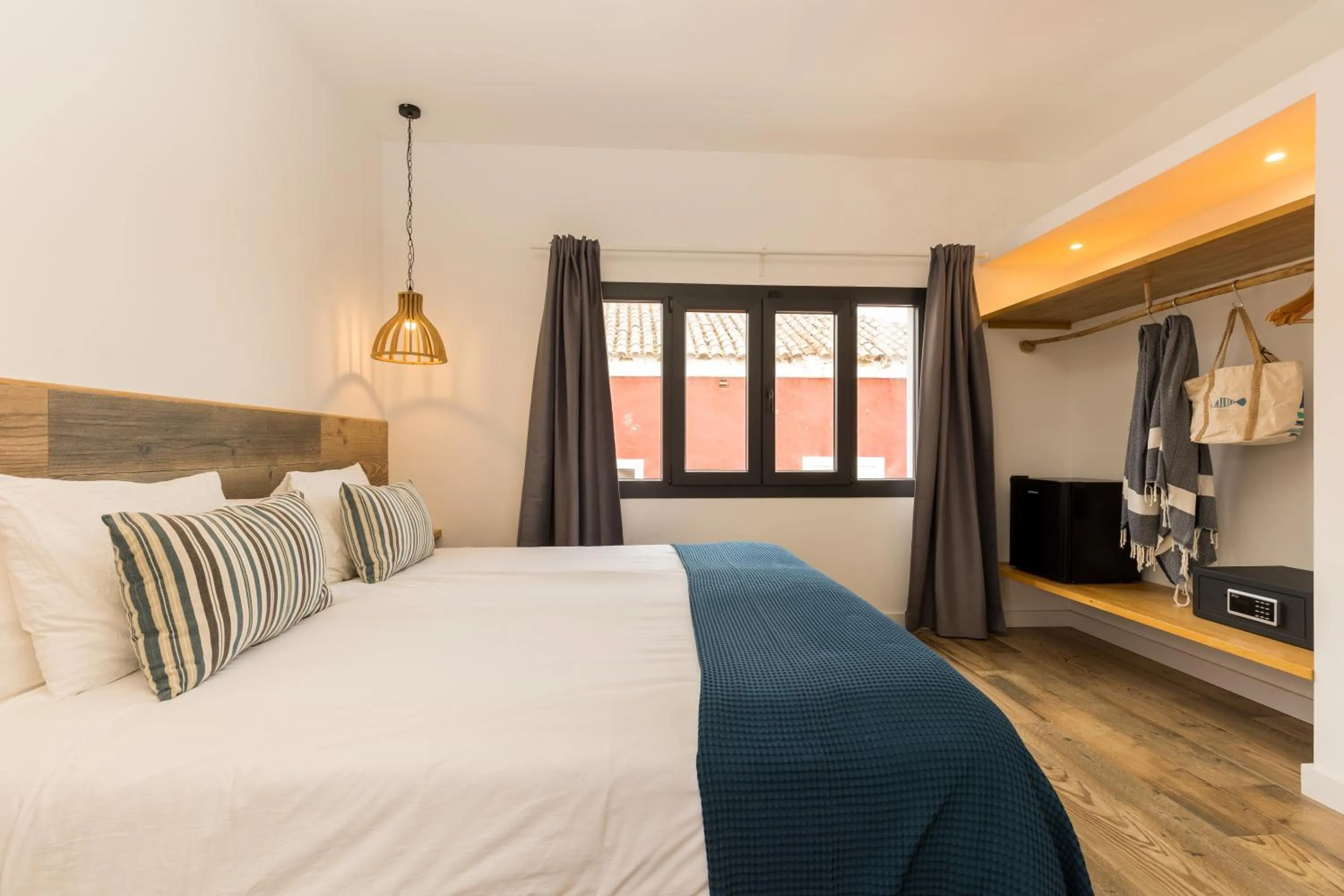 Bedroom, Bed in Pardela Menorca