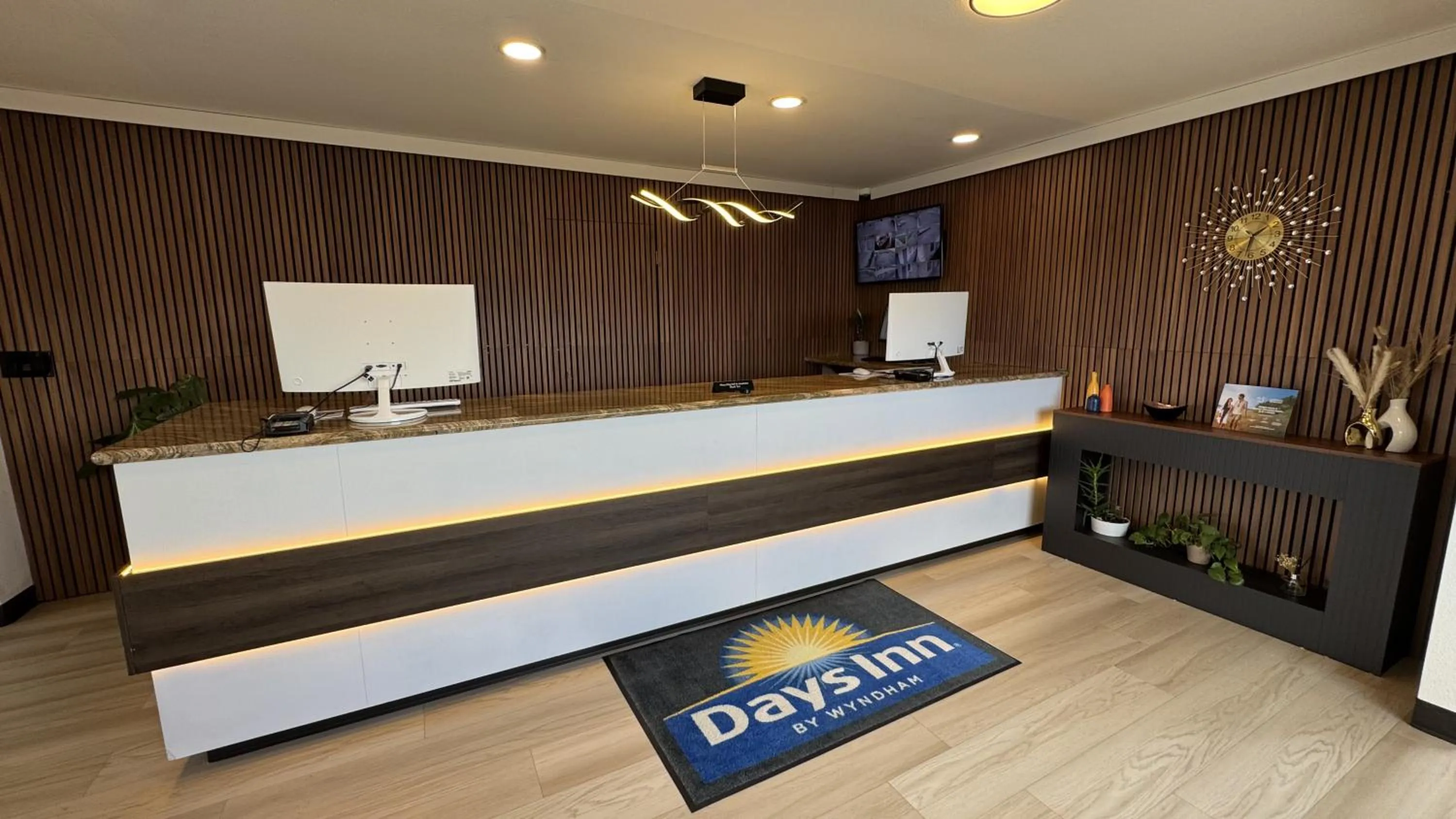 Days Inn by Wyndham Ridgecrest near China Lake Naval Station