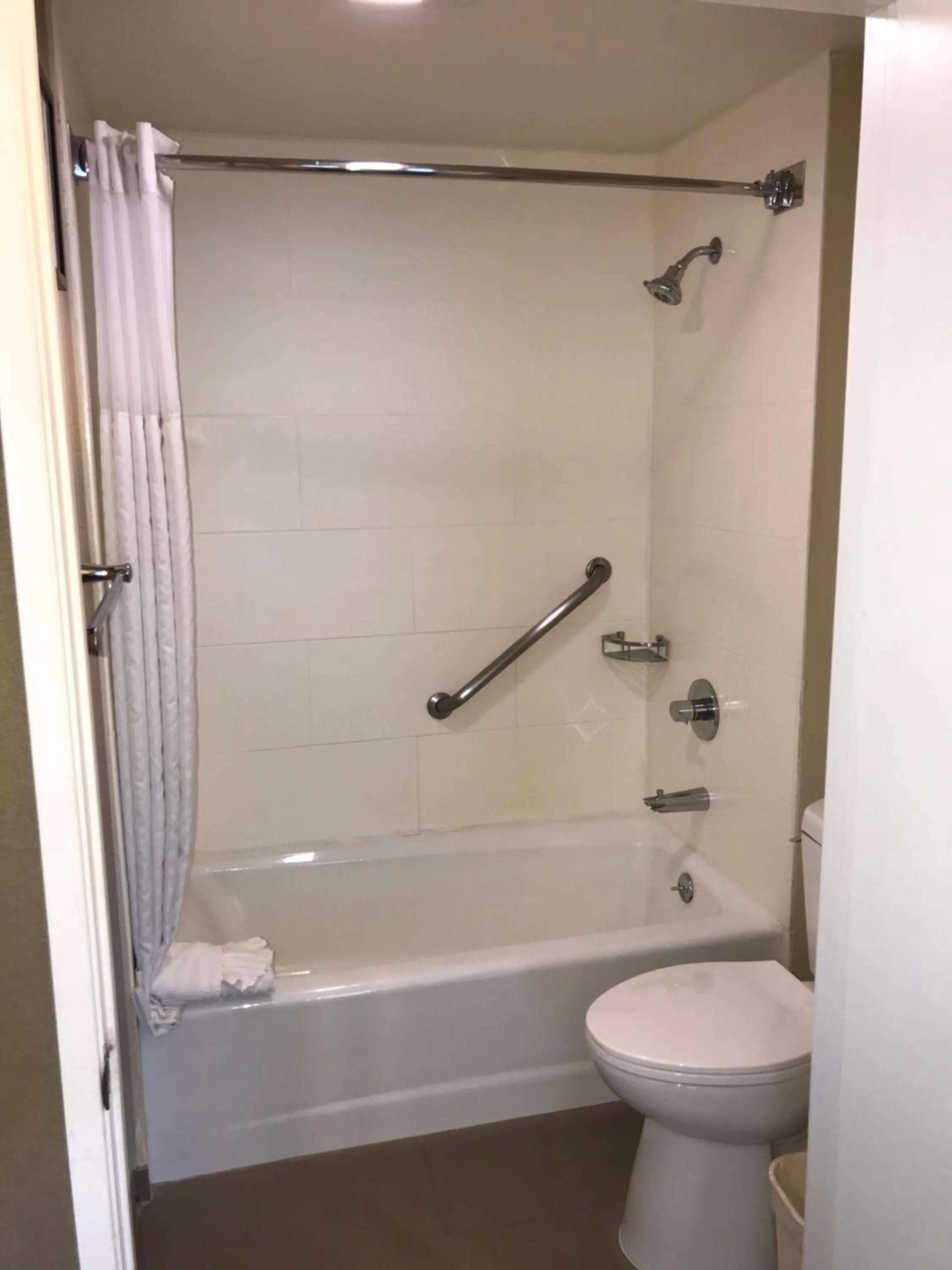 Property building in Comfort Inn Santa Monica - West Los Angeles