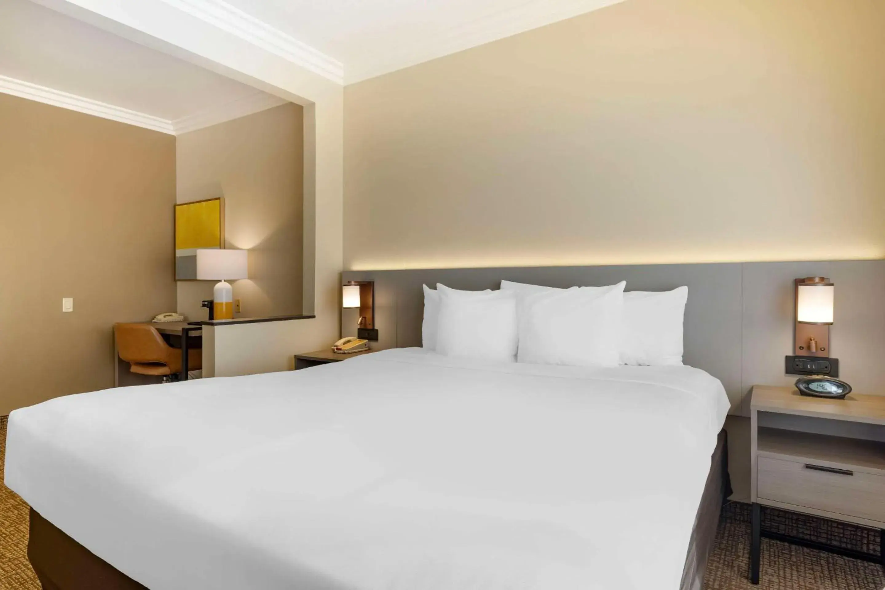 Ocean View Suite, Sofa Bed, 1 King Bed, Living Room, Non Smoking in Comfort Suites Oceanside Camp Pendleton Area Ocean View Suite, Sofa Bed, 1 King Bed, Living Room, Non Smoking in Comfort Suites Oceanside Camp Pendleton Area