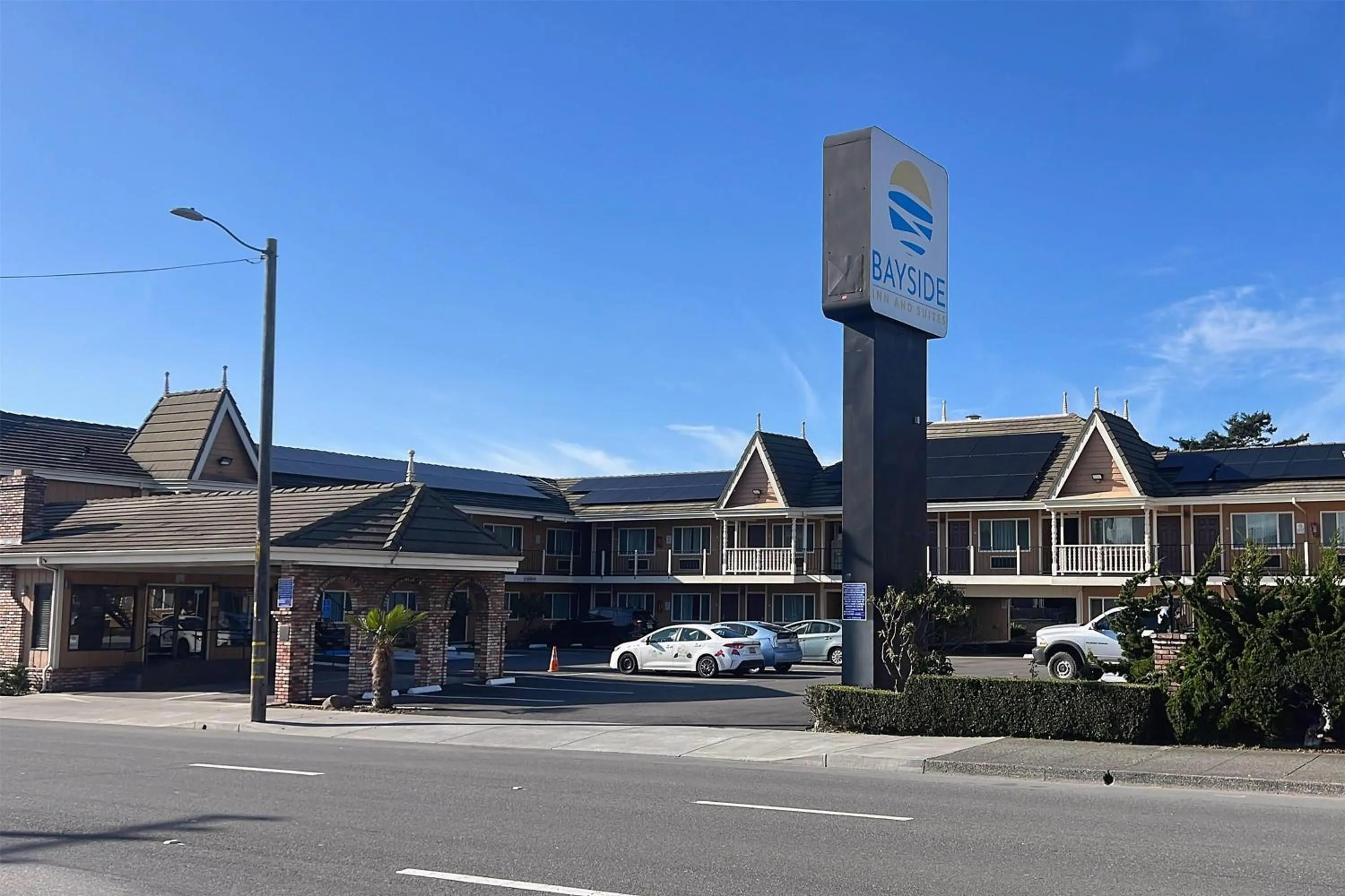 Property building in Ramada Bayside Inn & Suites Eureka