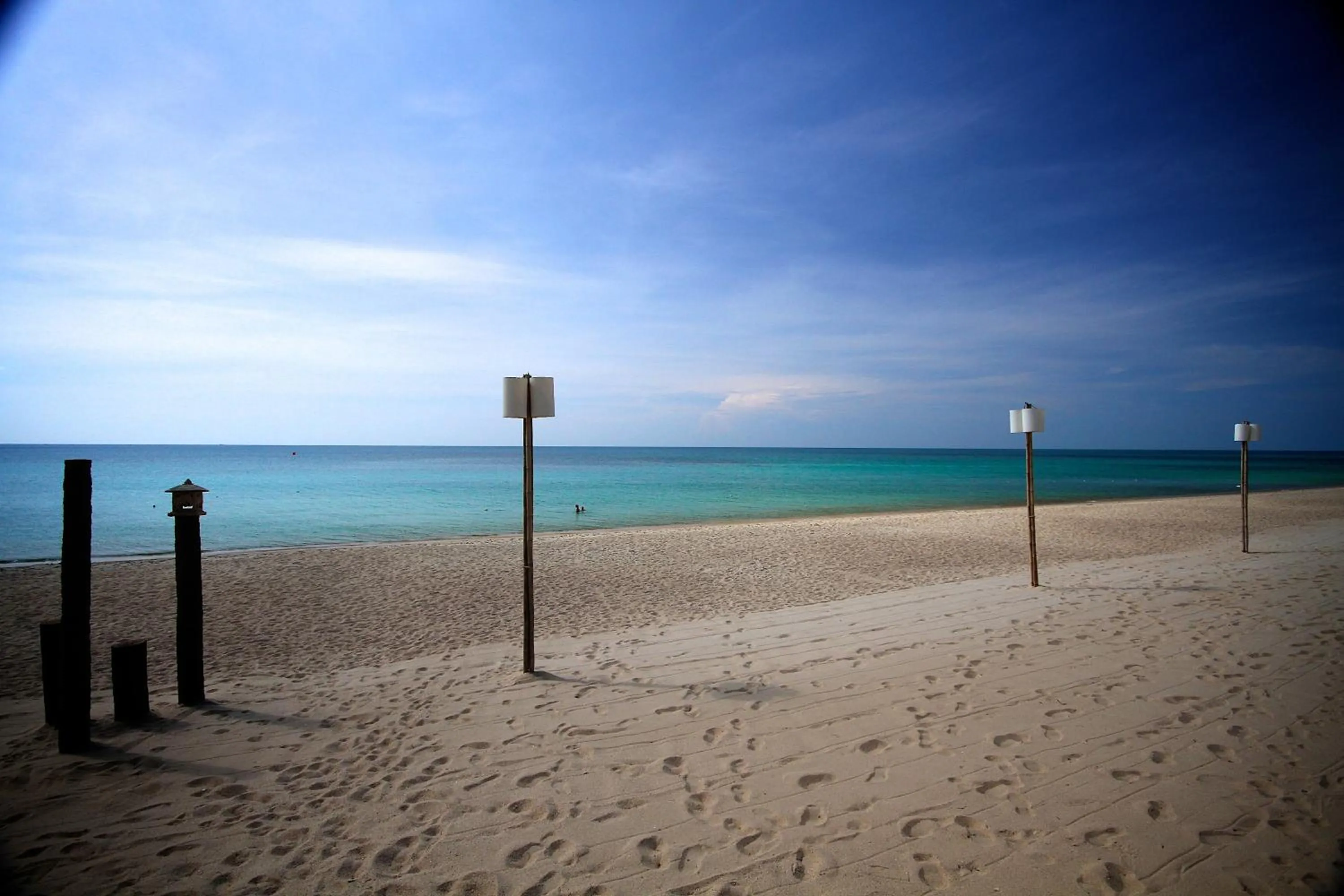 Beach in The Hive Hotel