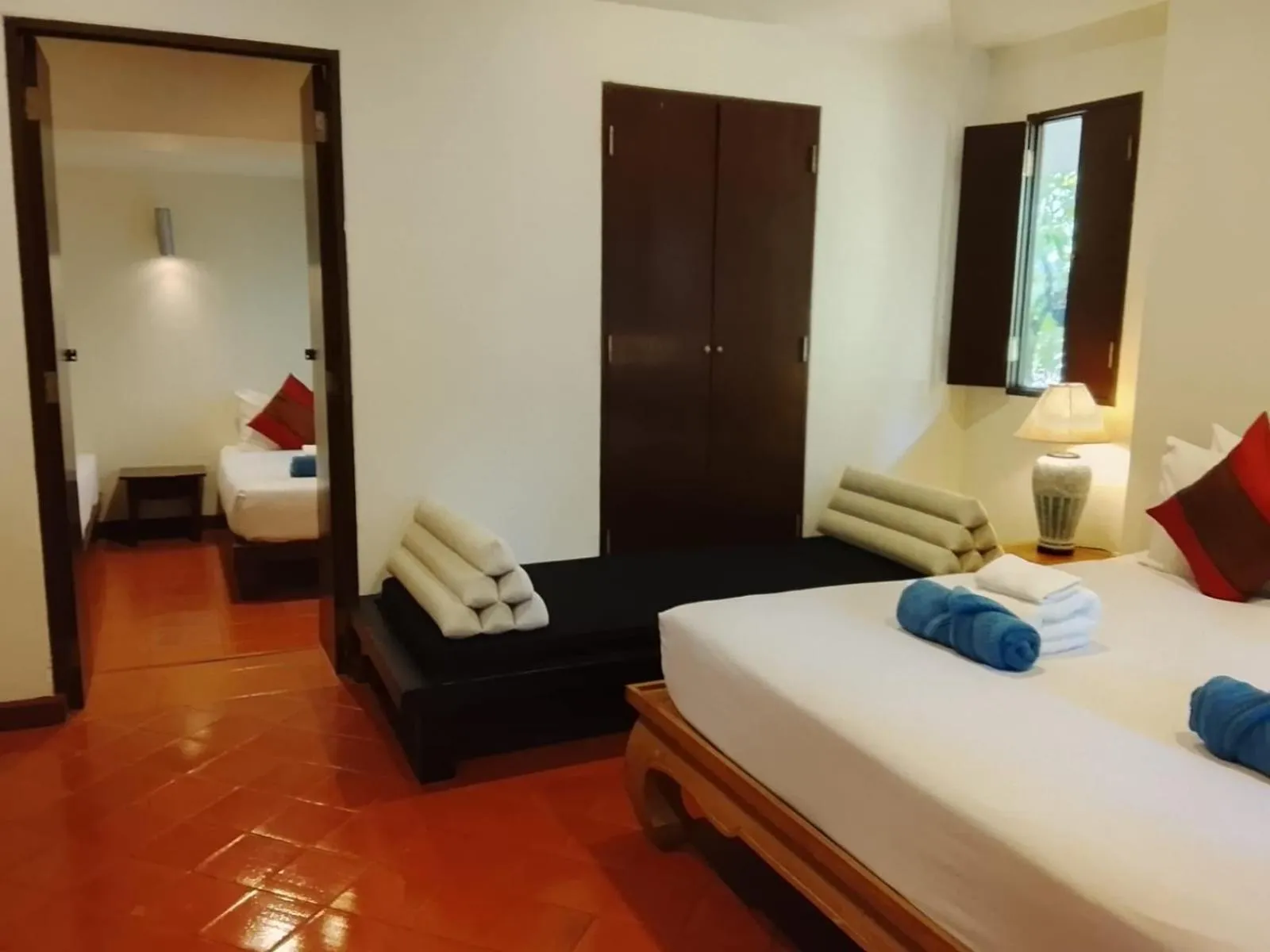 Bed in The Hive Hotel