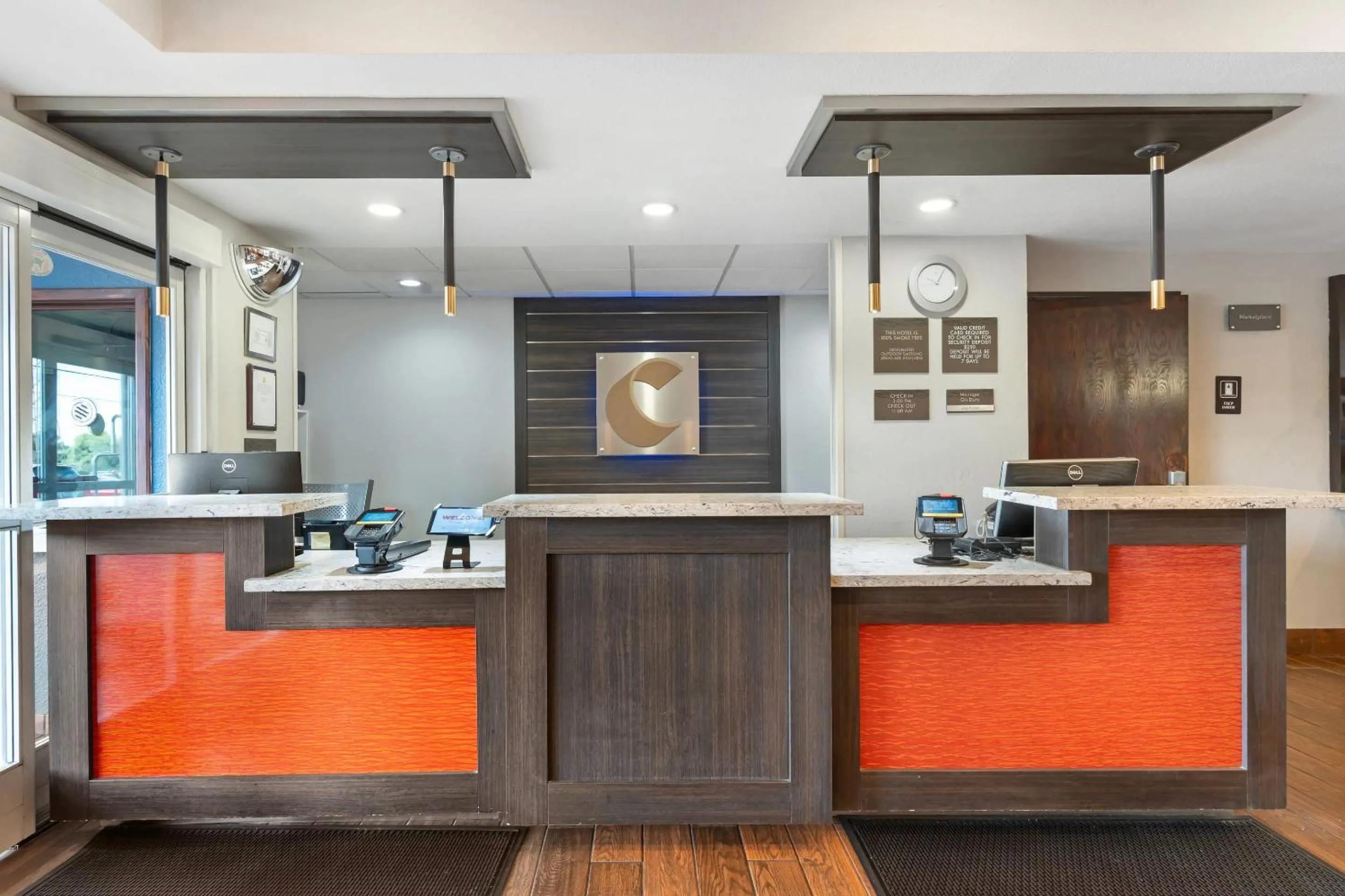 Lobby or reception in Comfort Inn & Suites Sacramento - University Area