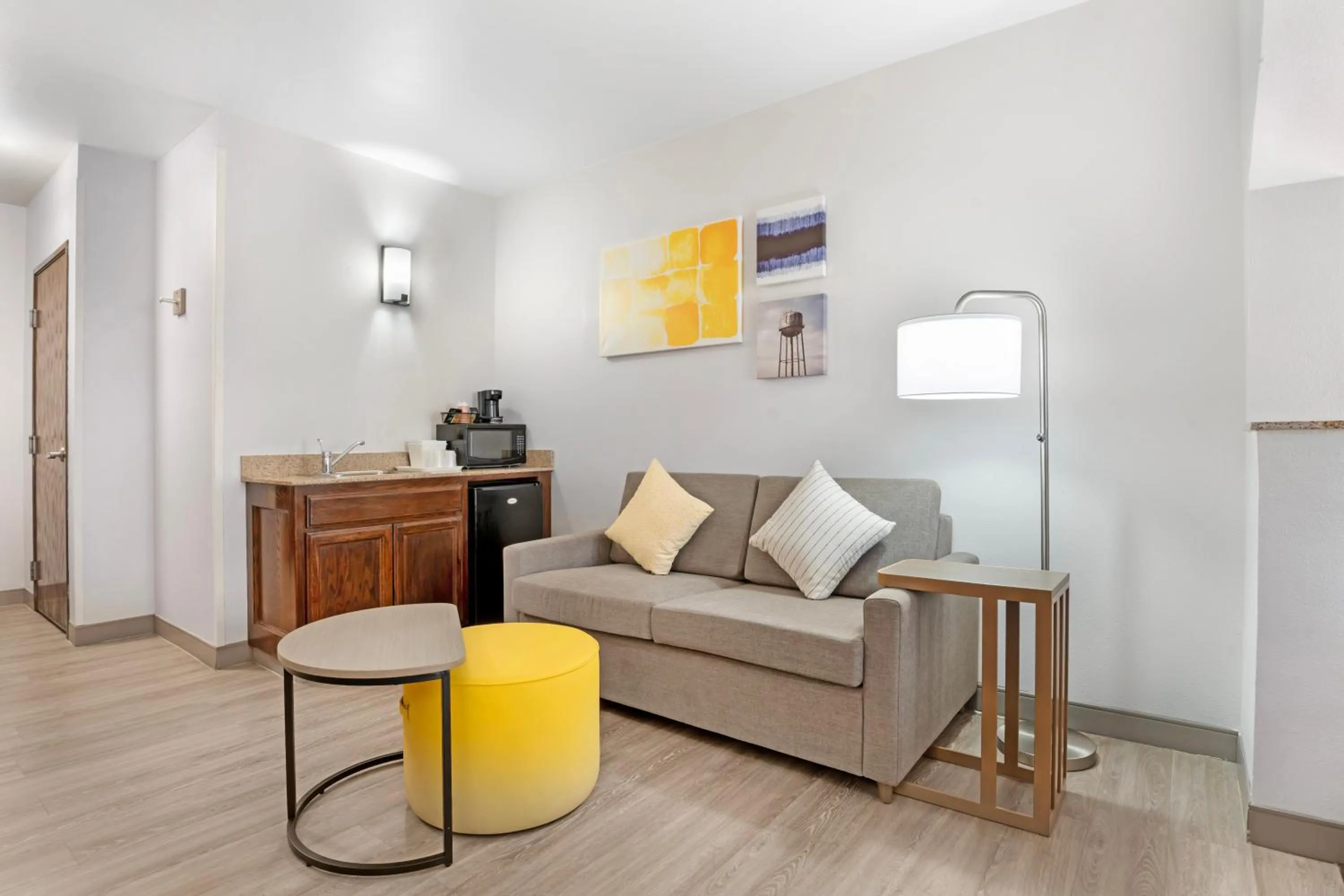 Comfort Inn & Suites Sacramento - University Area