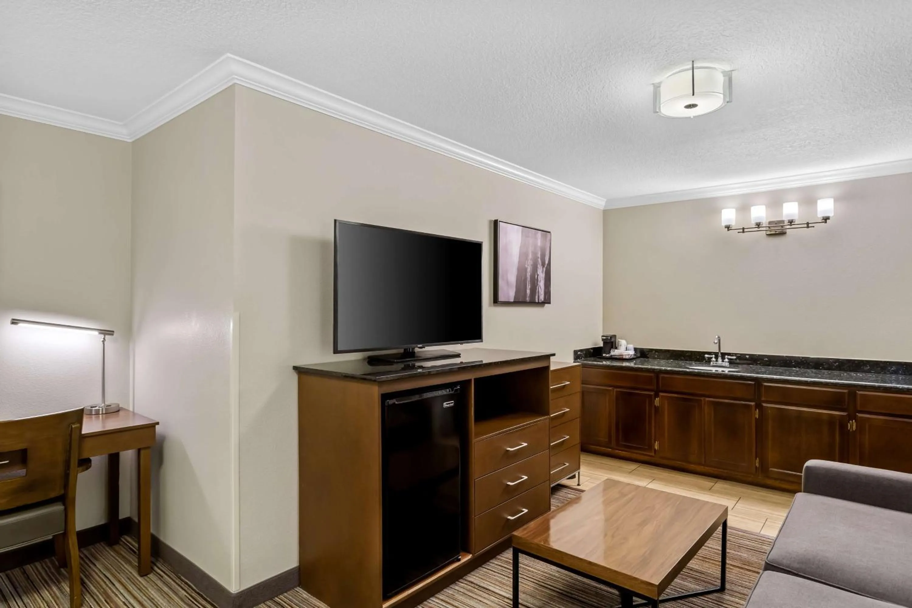 Bedroom in Best Western Paradise Hotel