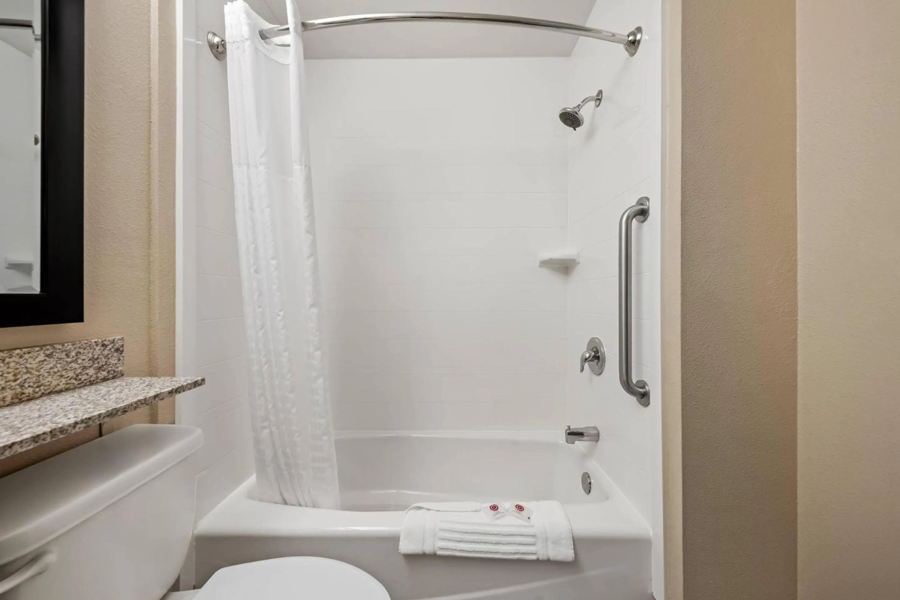 Bedroom in Comfort Inn & Suites Salinas City Center Area