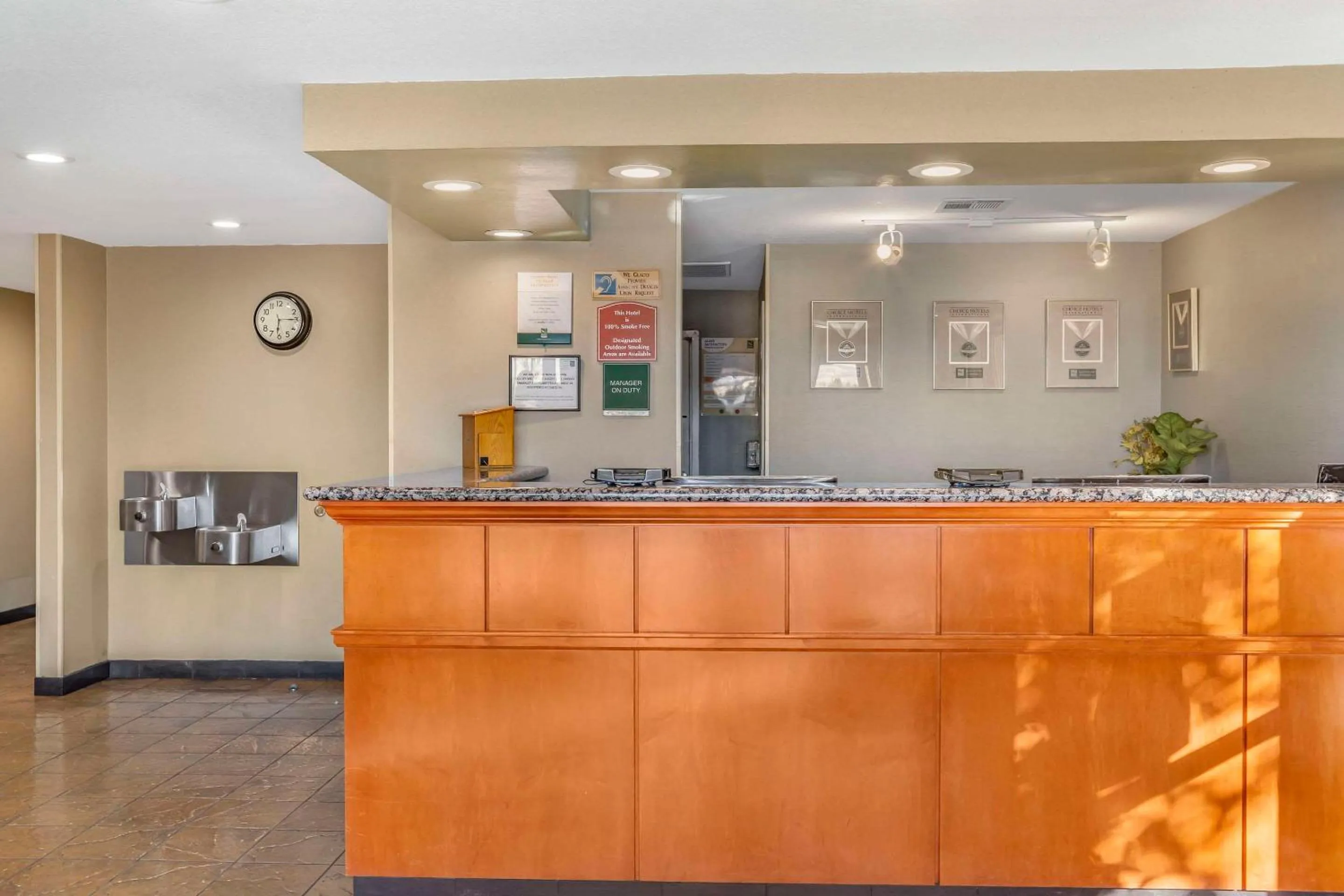Lobby or reception in Quality Inn & Suites Livermore Wine Country