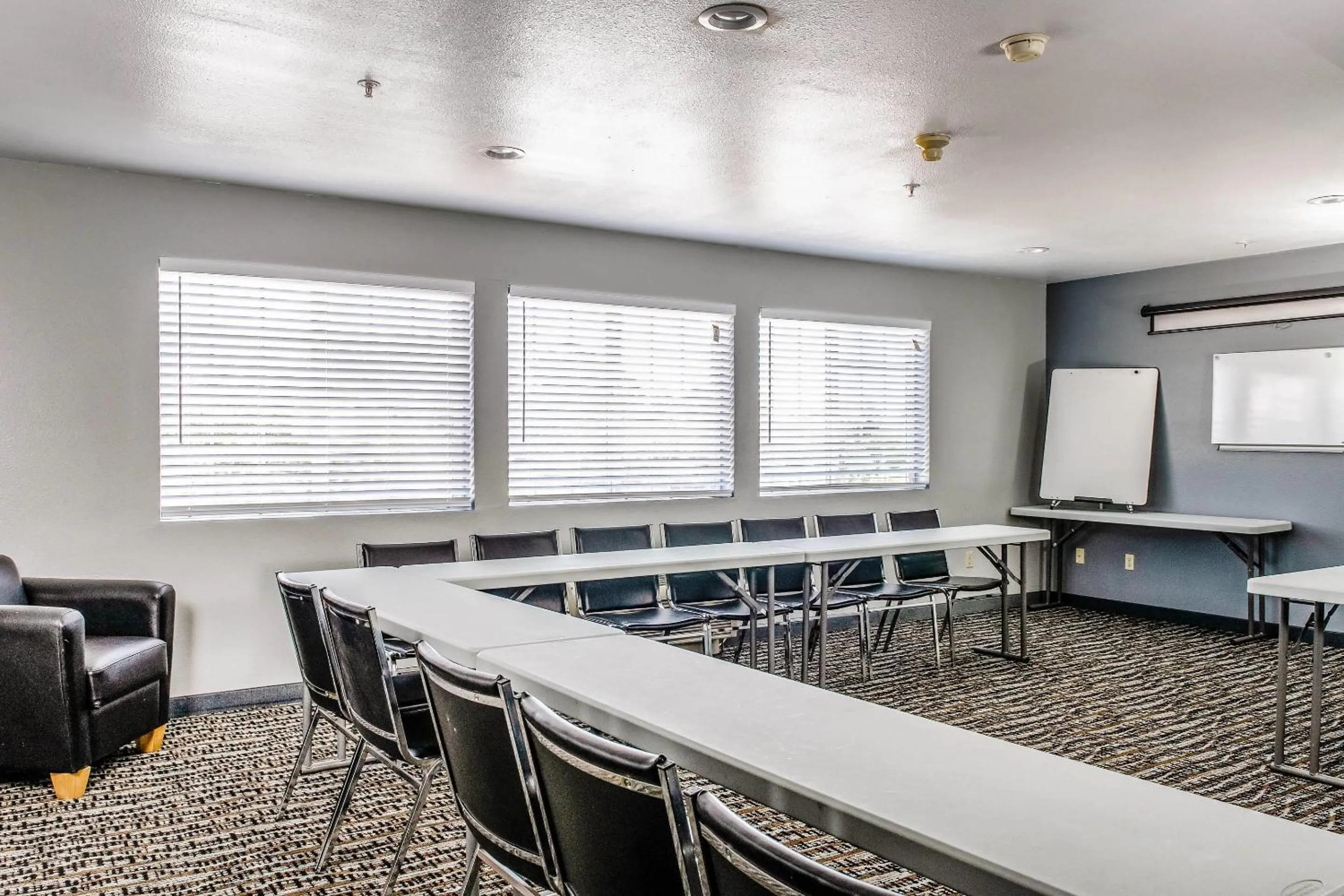 Meeting/conference room in Clarion Hotel By Humboldt Bay