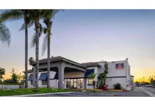 Motel 6 Artesia CA Motel 6 Artesia CA
