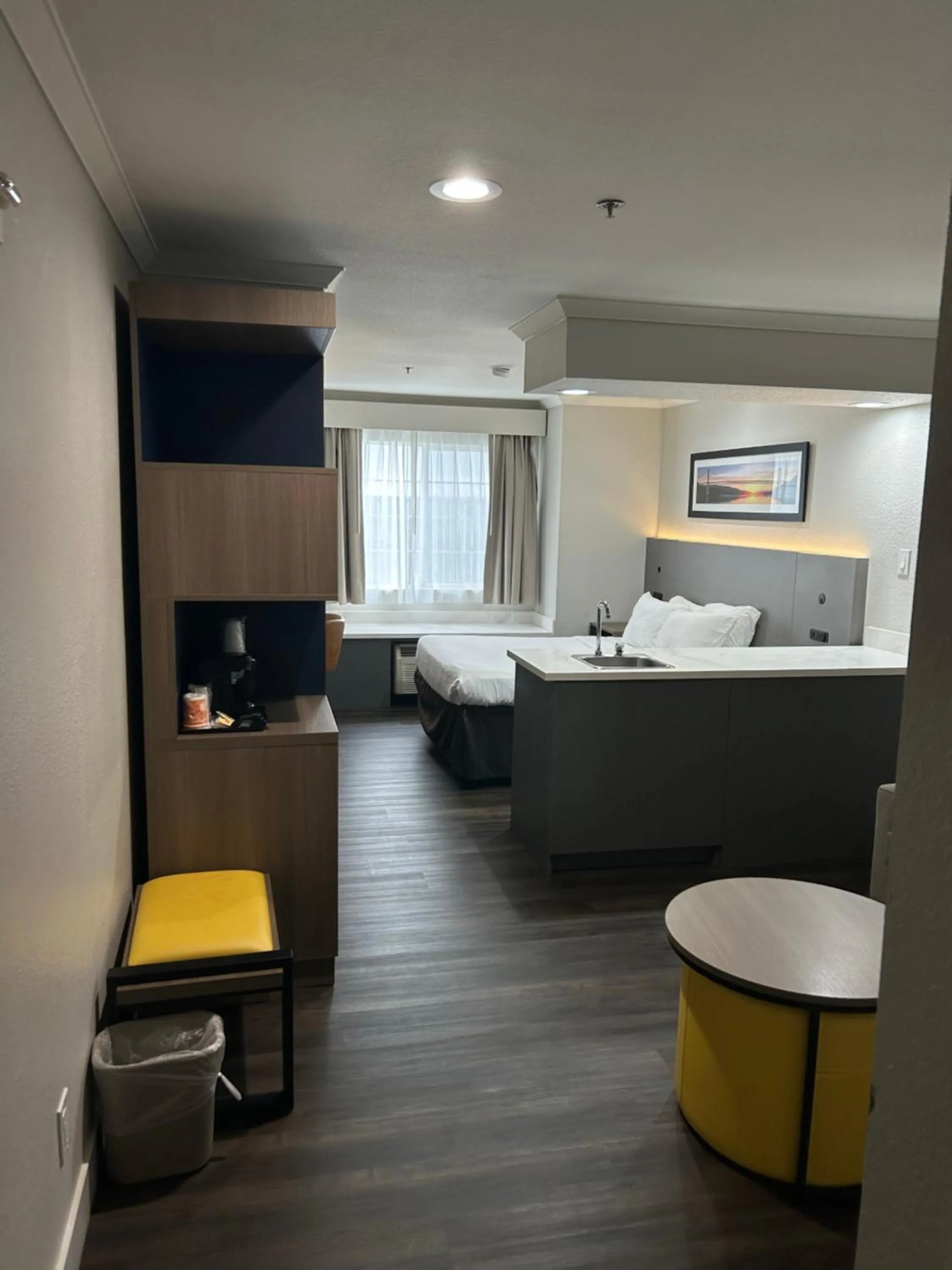 Bedroom, Bed in Quality Inn & Suites Santa Rosa South