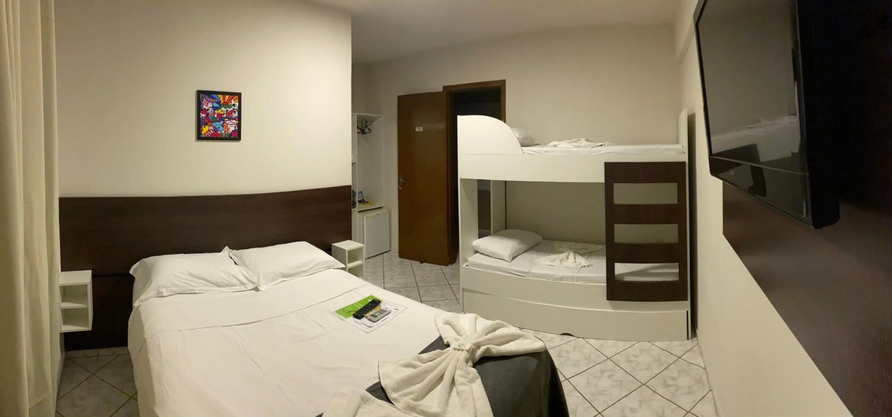 bunk bed, Bed in Pousada Cores