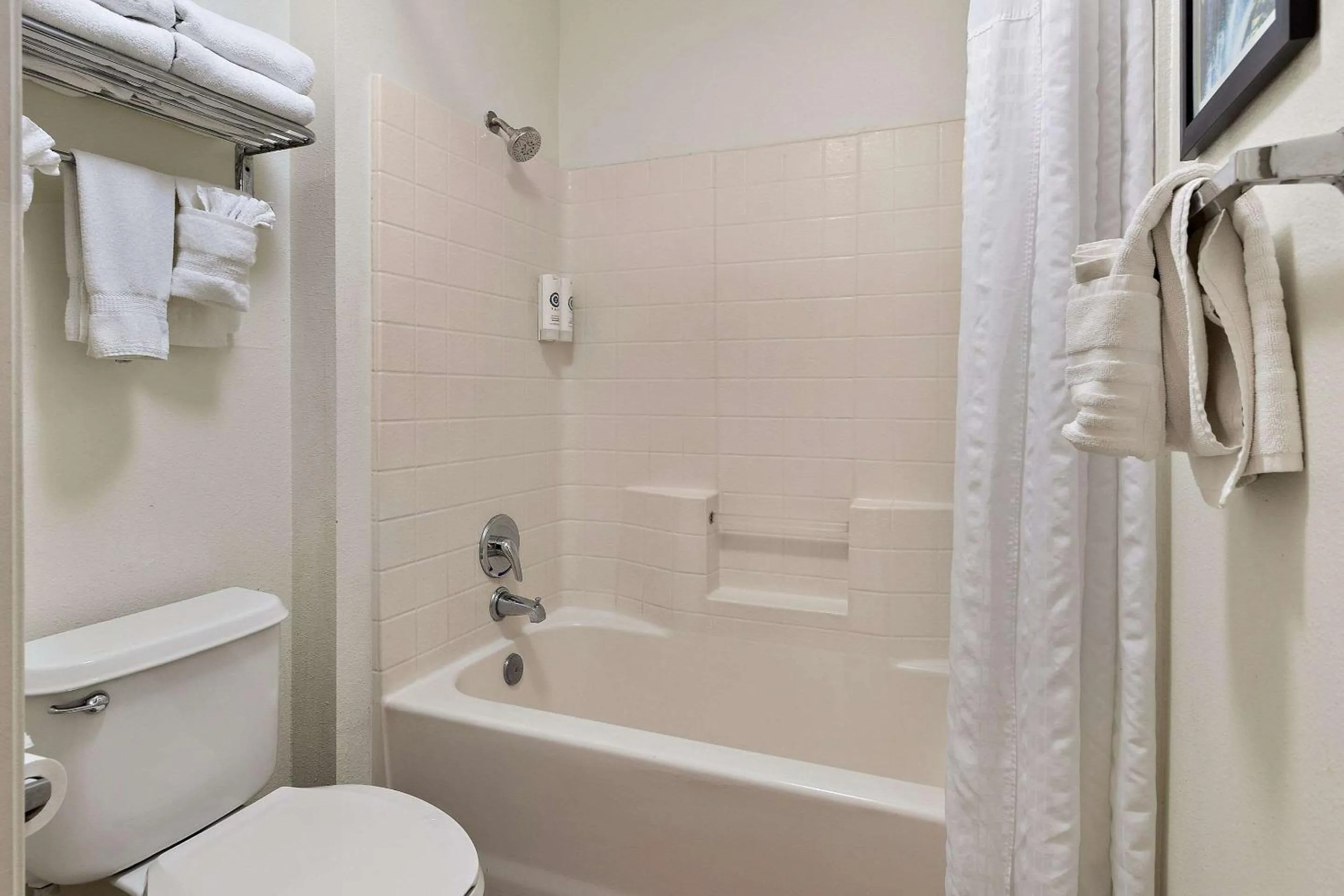 Bedroom in Comfort Inn & Suites Sequoia Kings Canyon