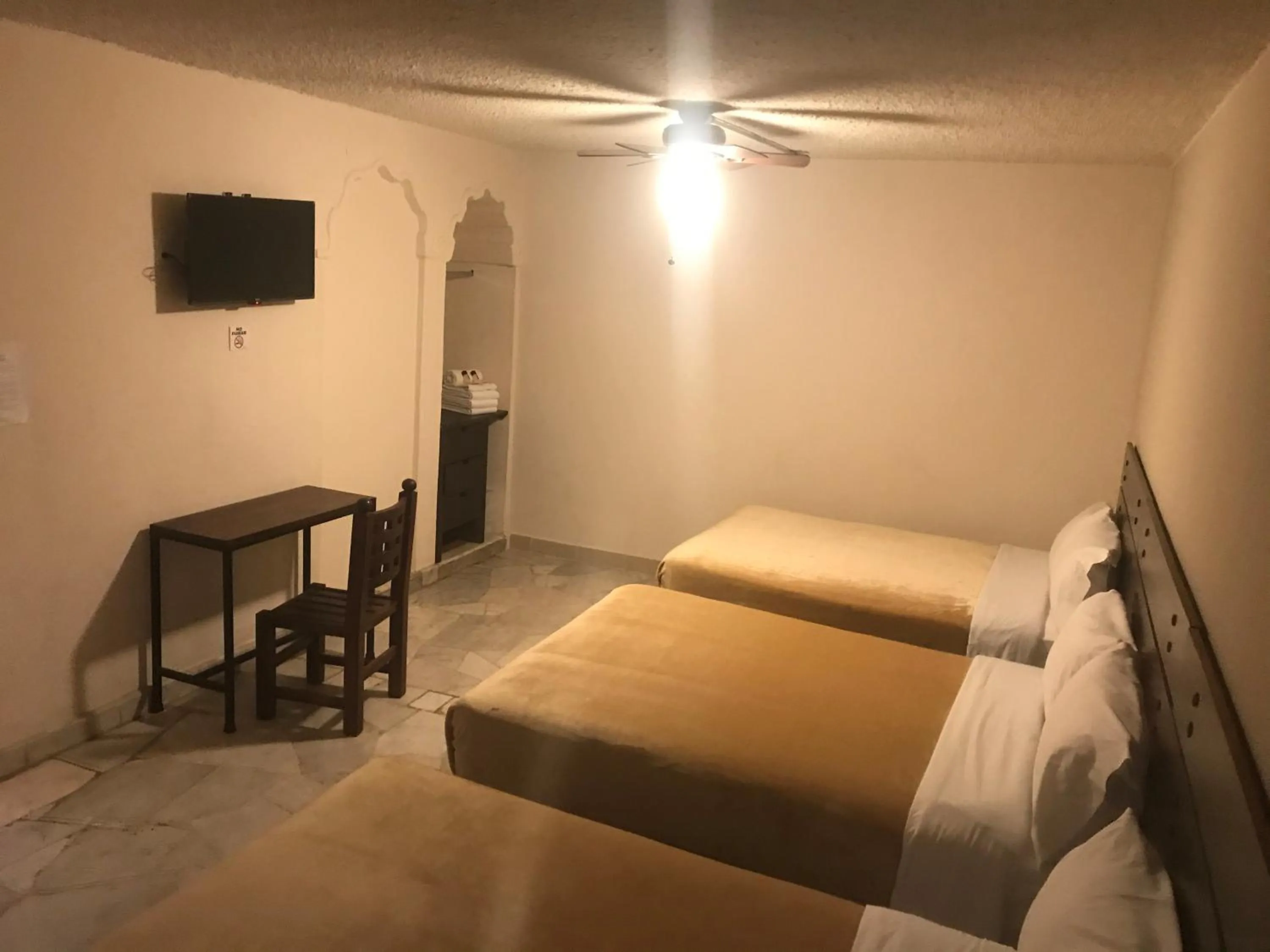 Bed in Hotel Camino de Allende