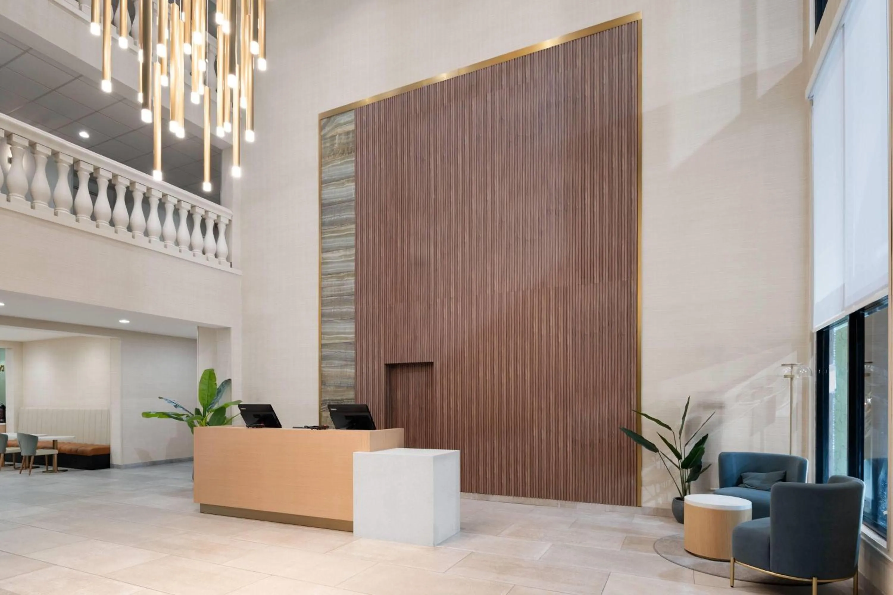 Lobby or reception in Wyndham Garden Newark Fremont Silicon Valley