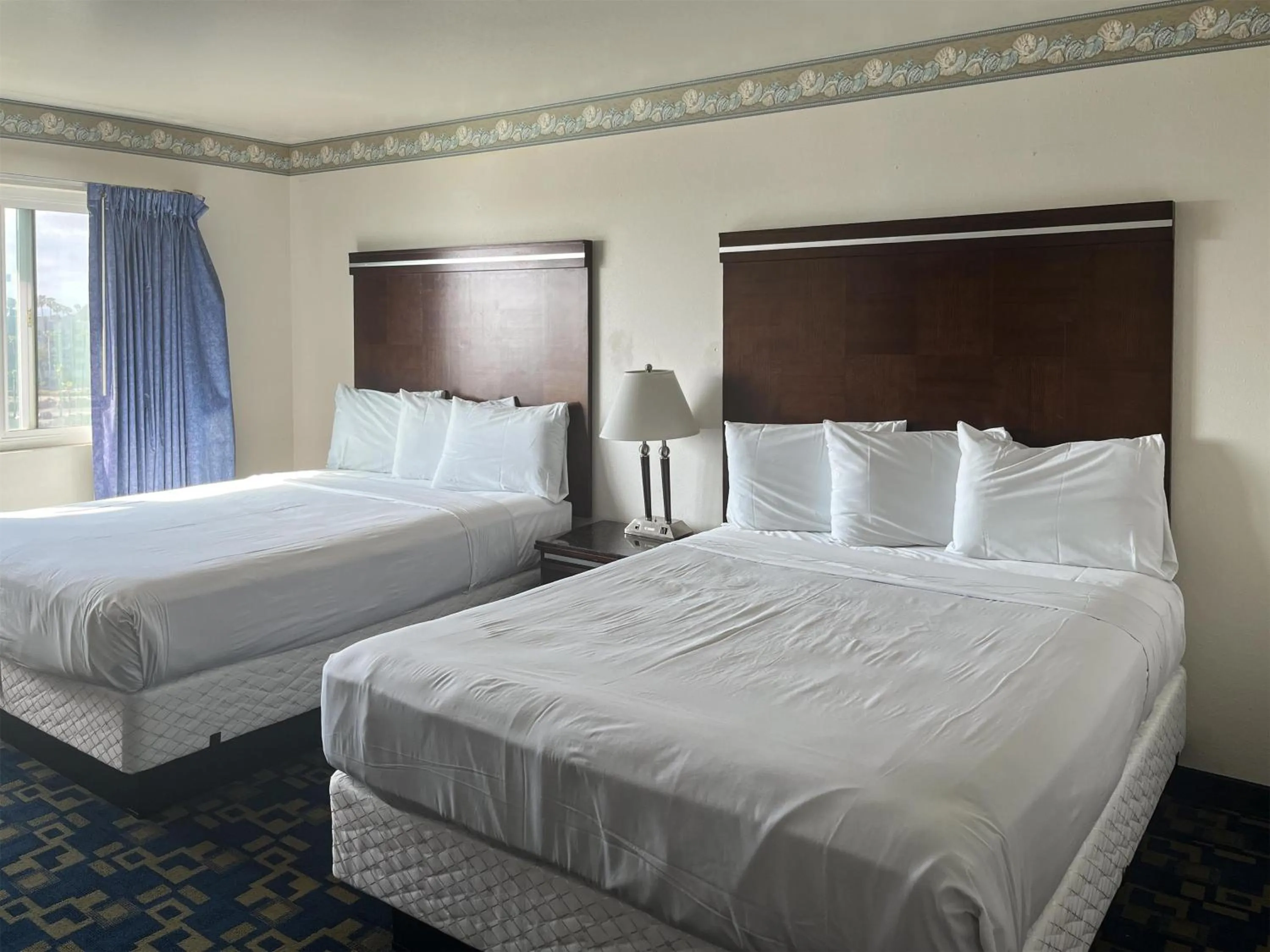 Bedroom, Bed in Oceanside, CA – Marina / Camp Pendleton