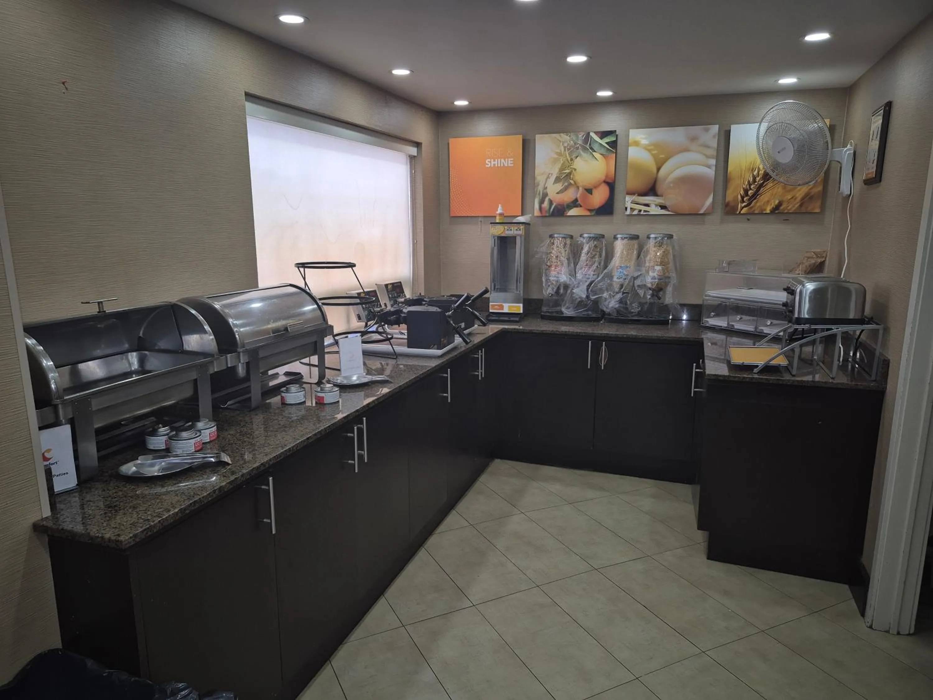 Breakfast in Comfort Inn