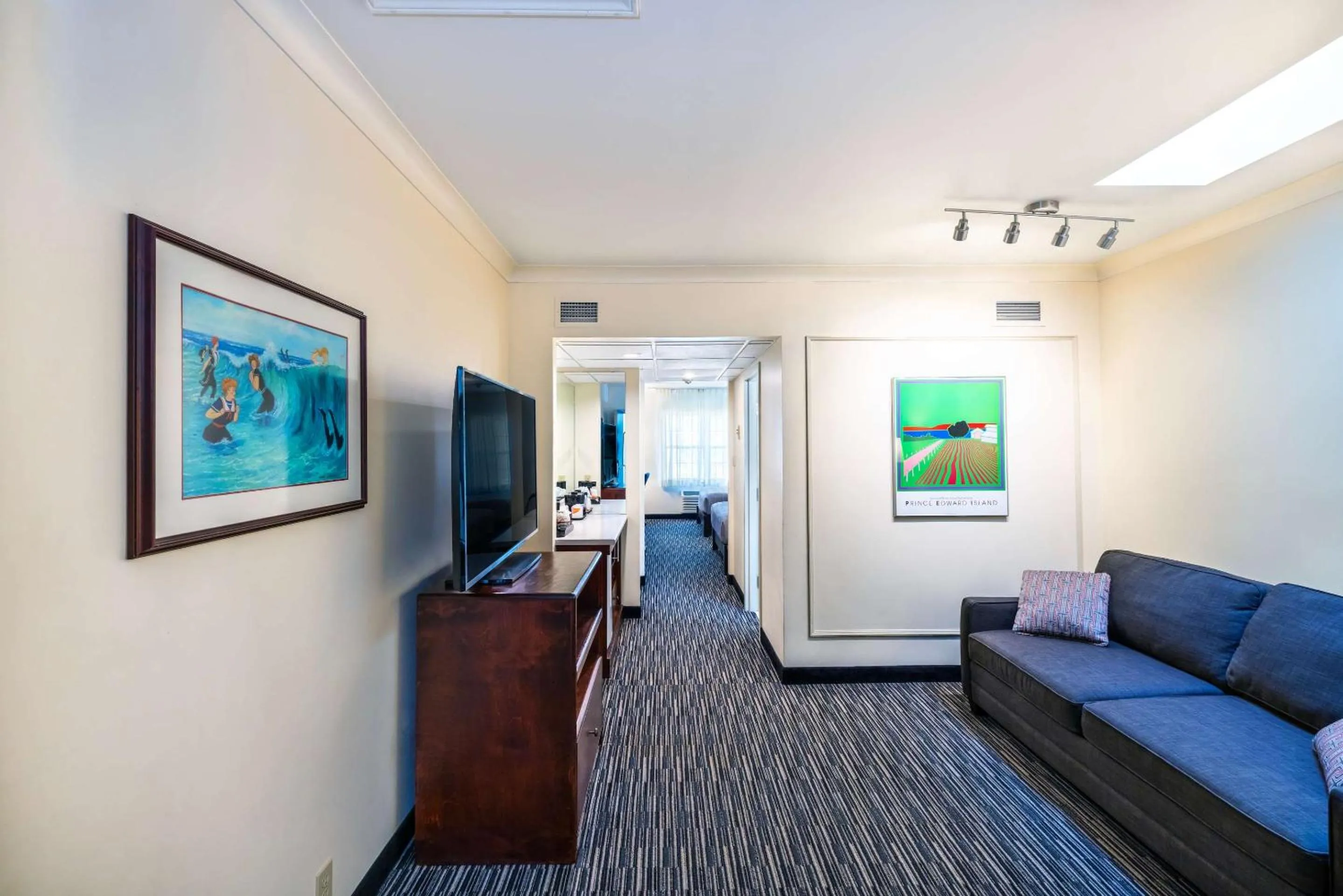 Bedroom in Quality Inn & Suites Garden of the Gulf