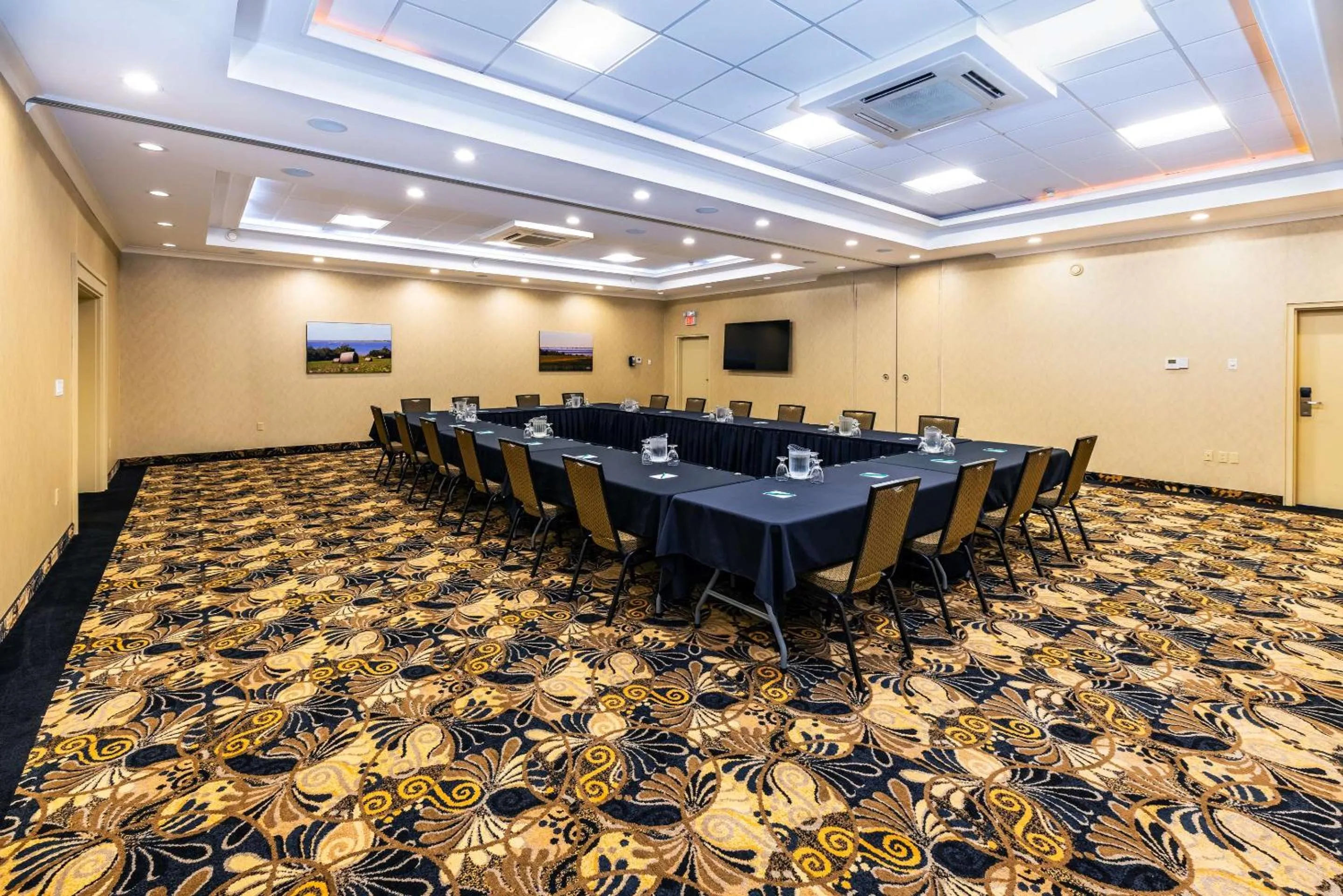 Meeting/conference room in Quality Inn & Suites Garden of the Gulf