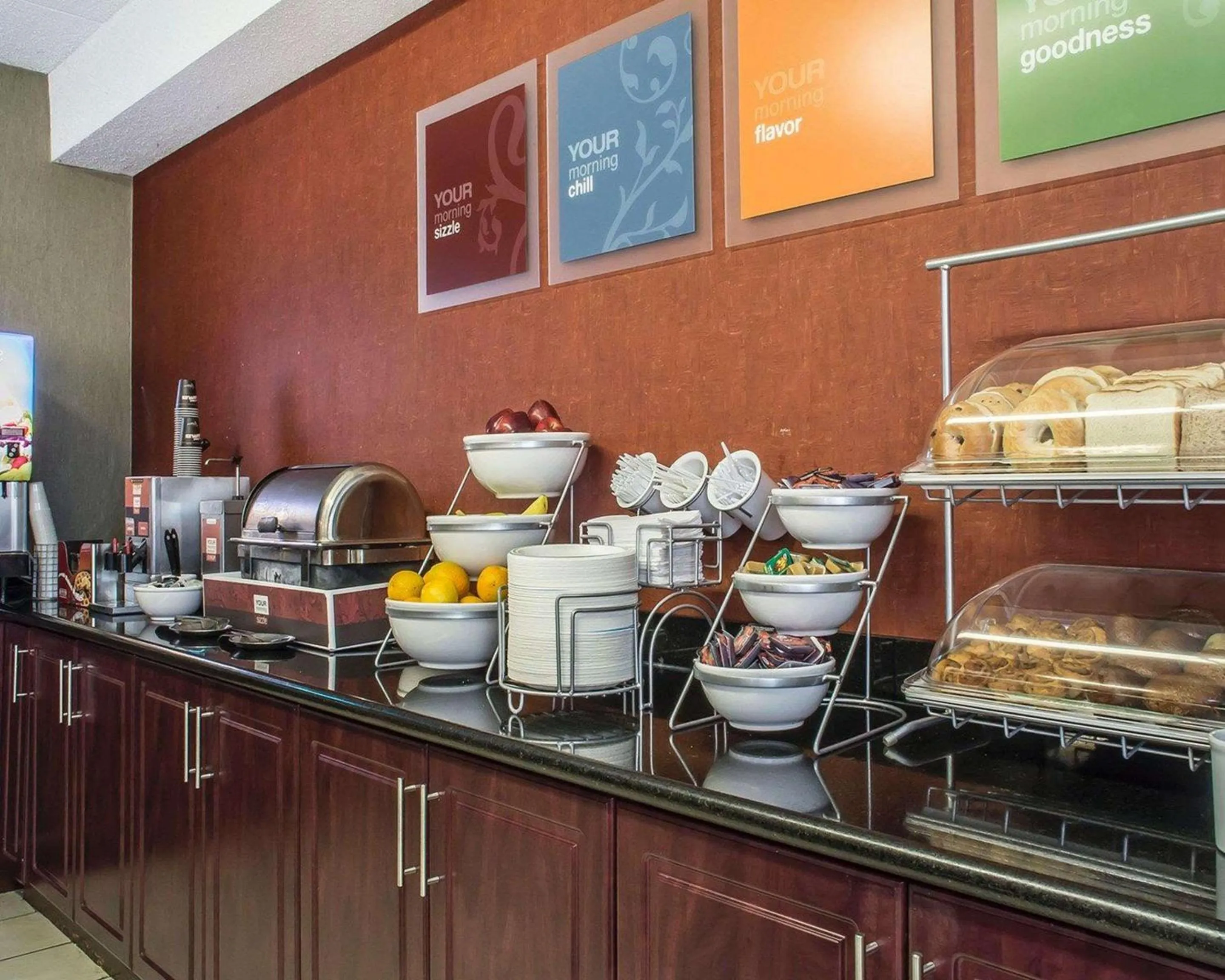 Restaurant/places to eat in Comfort Inn