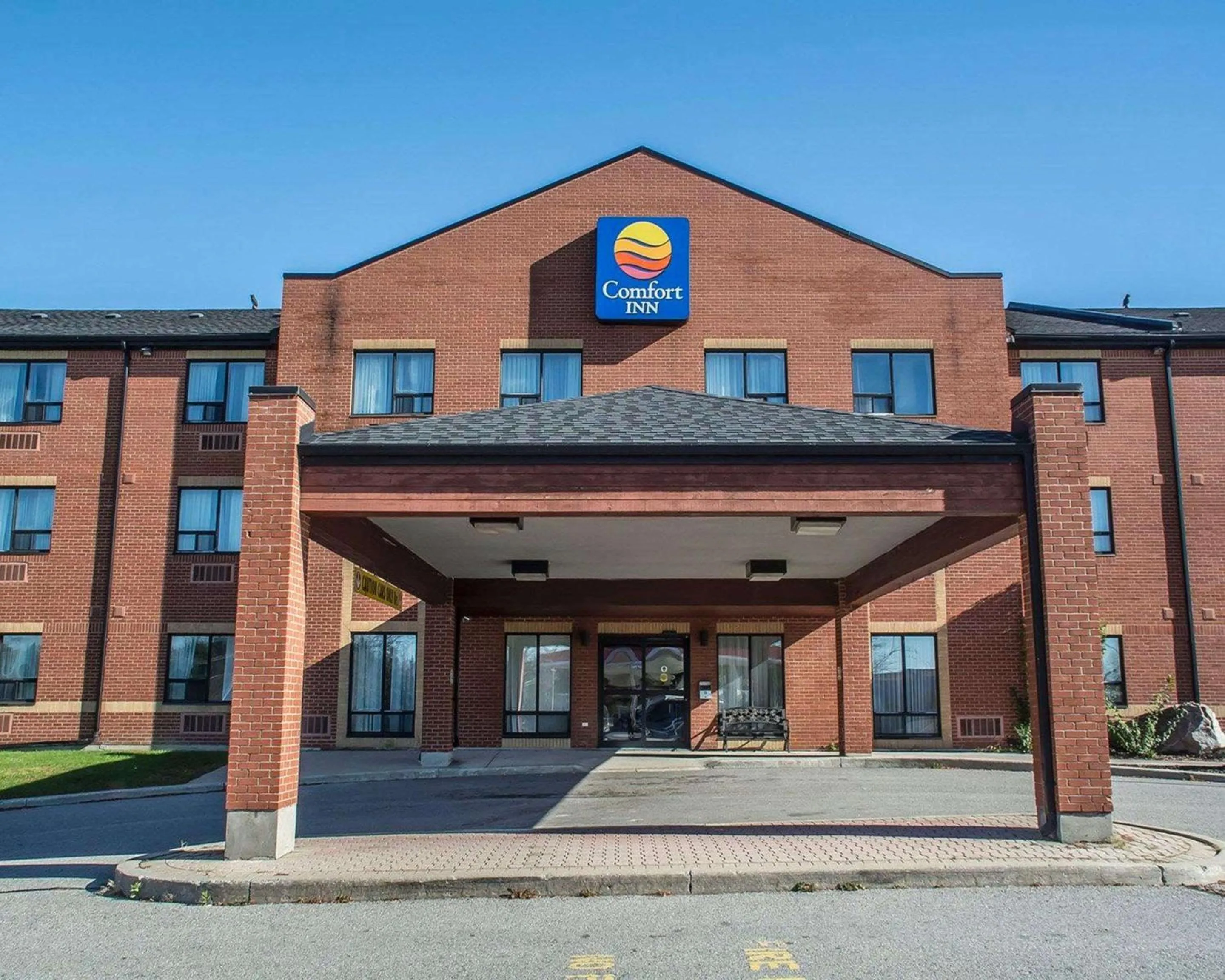 Property building in Comfort Inn