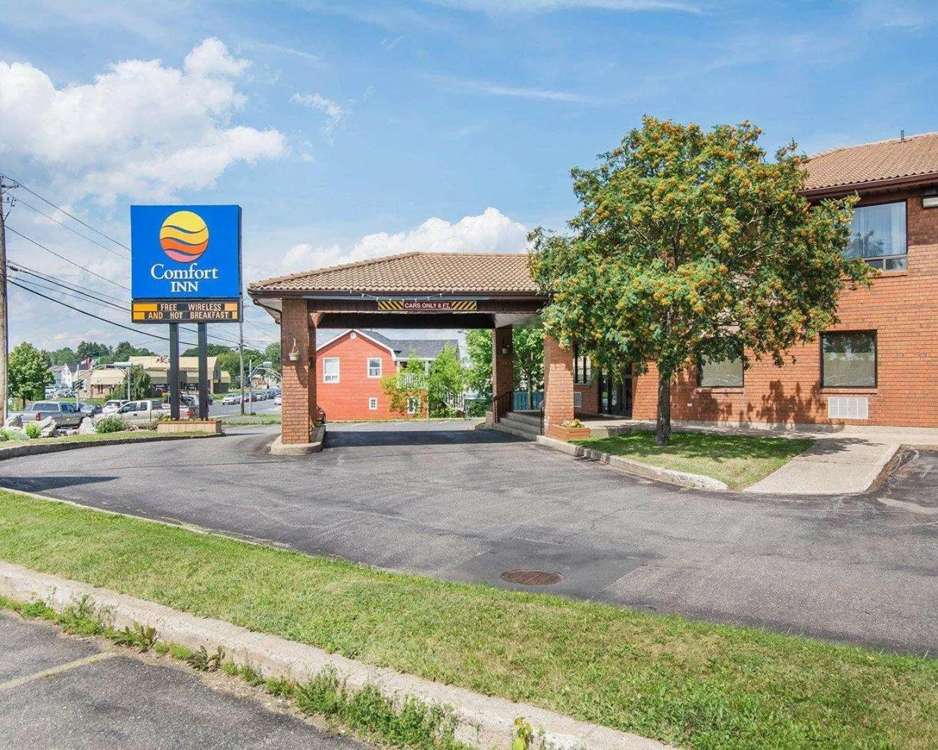 Property building in Comfort Inn