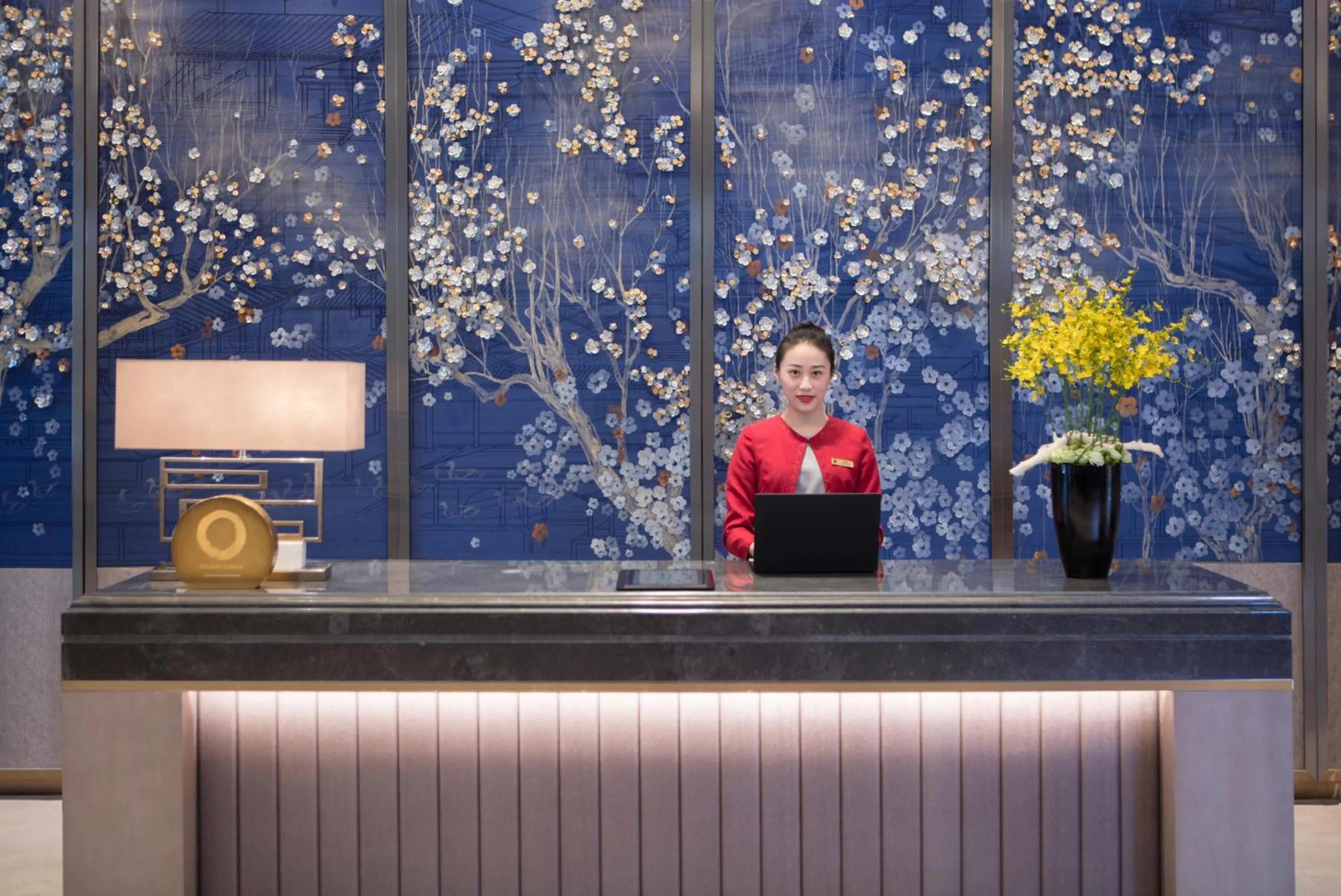 Staff in Shangri-La Yuanqu, Suzhou