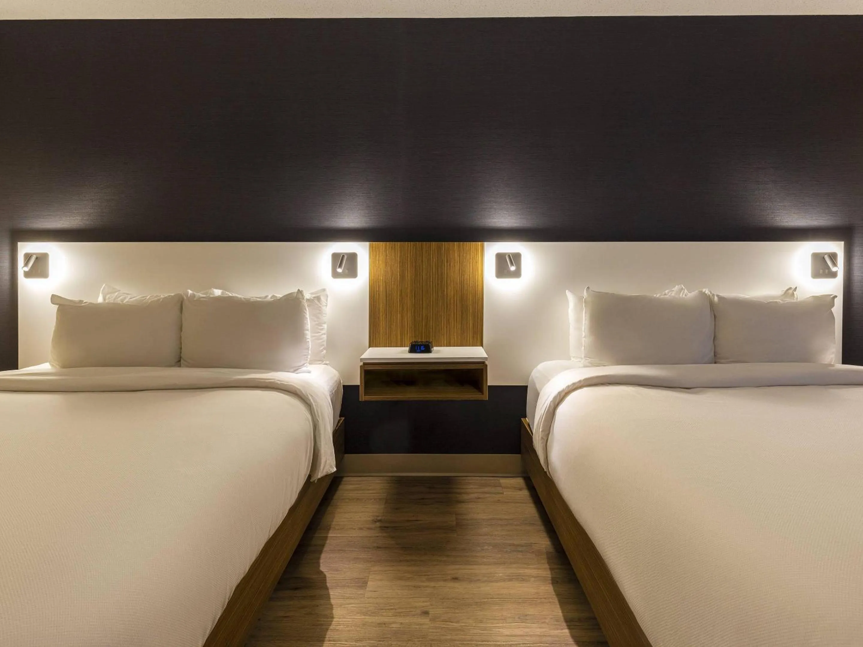 Bedroom, Bed in Comfort Inn