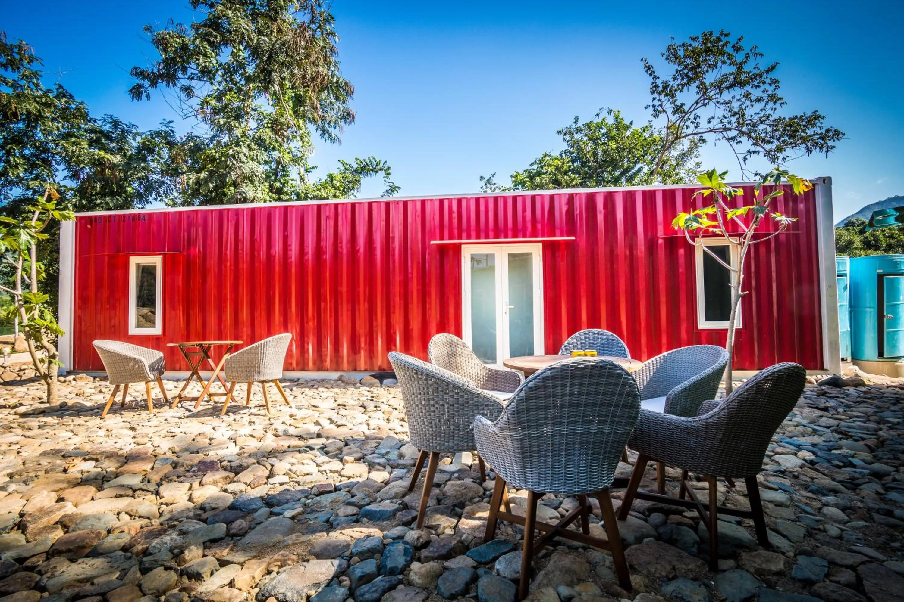 Patio in BaHo Eco Beat