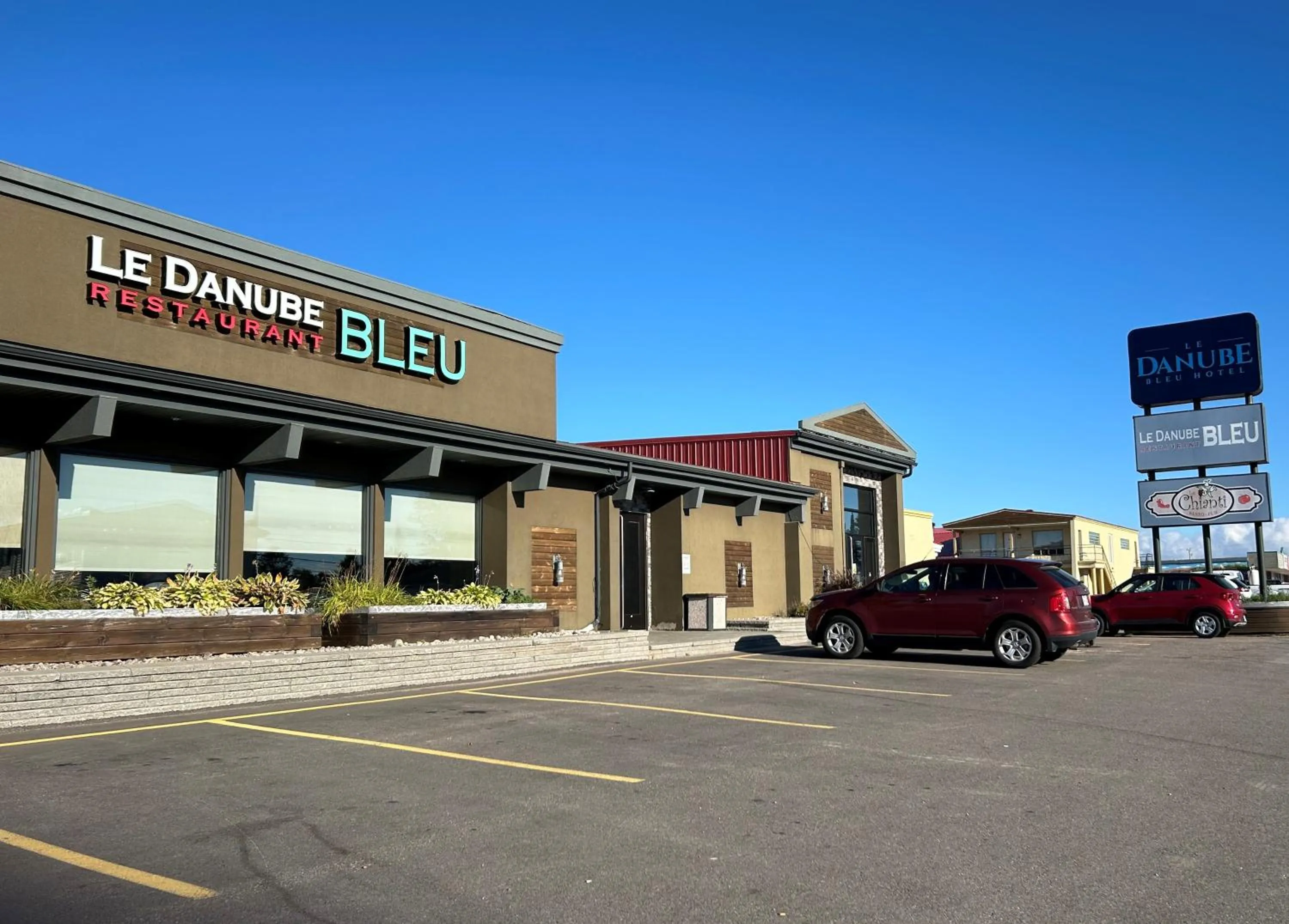 Property building in Hotel Danube Bleu