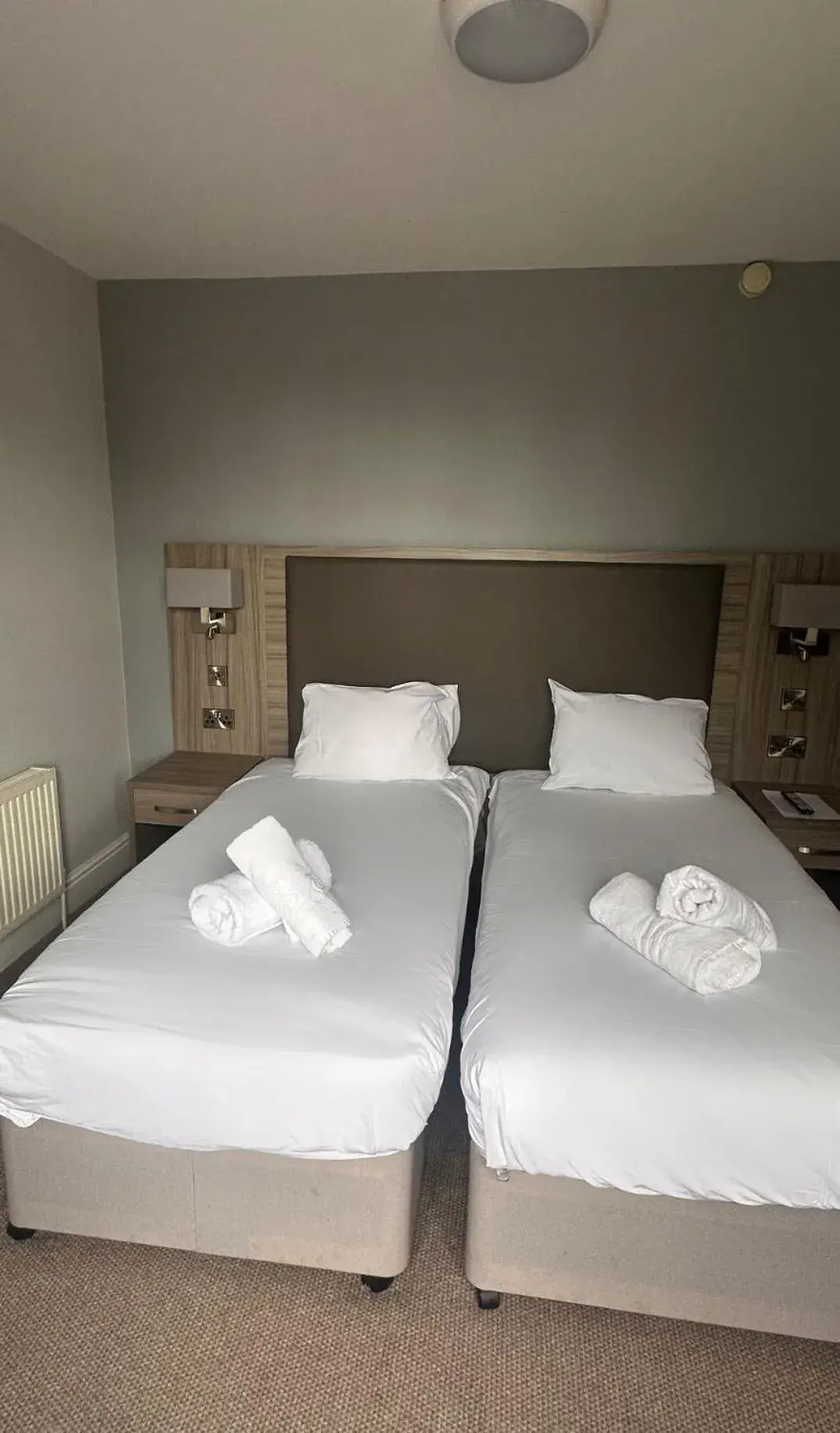 Standard Twin Room in St Andrews Town Hotel Standard Twin Room in St Andrews Town Hotel