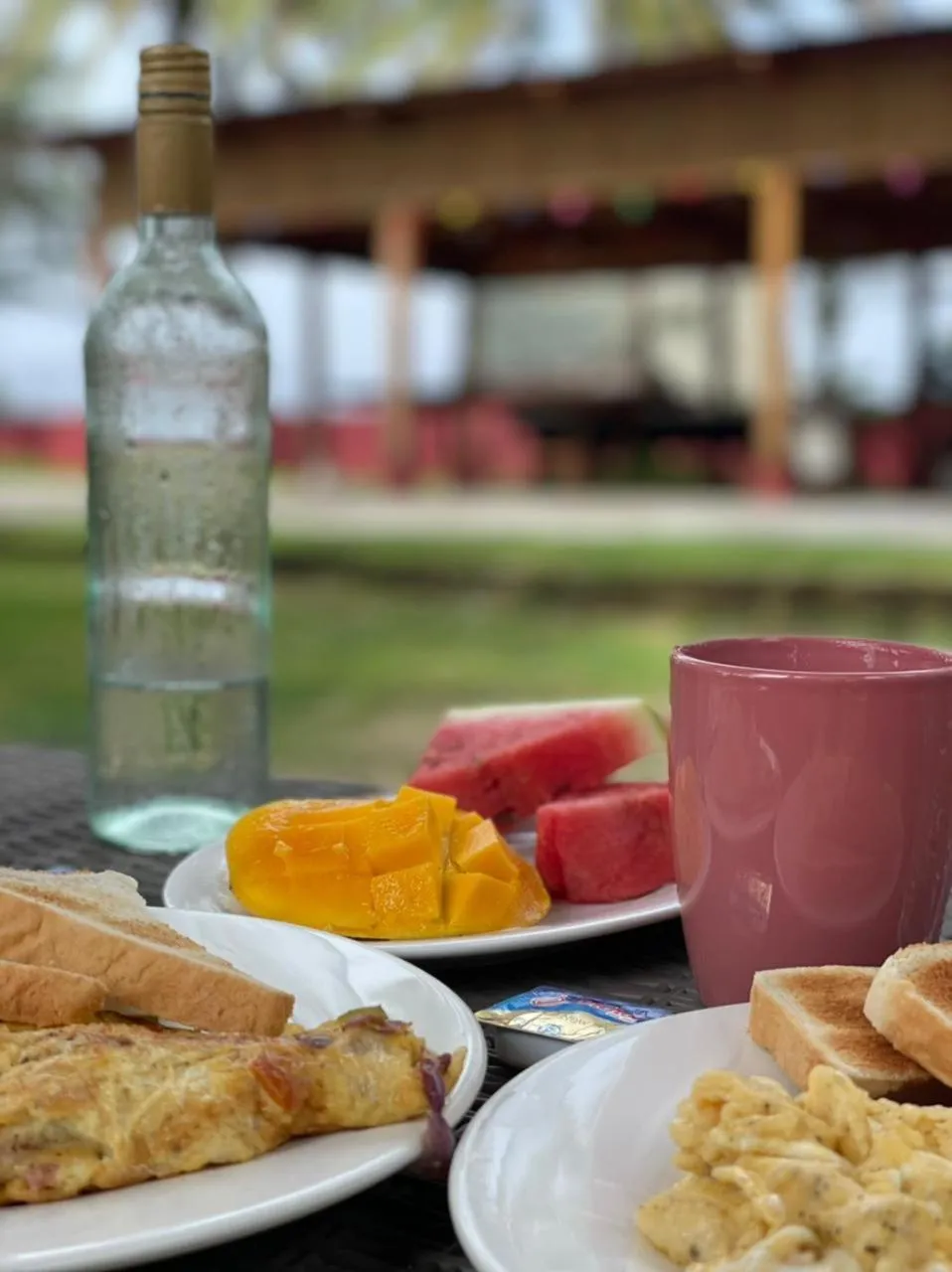 Food and drinks in Anda Poseidon’s Beach Resort