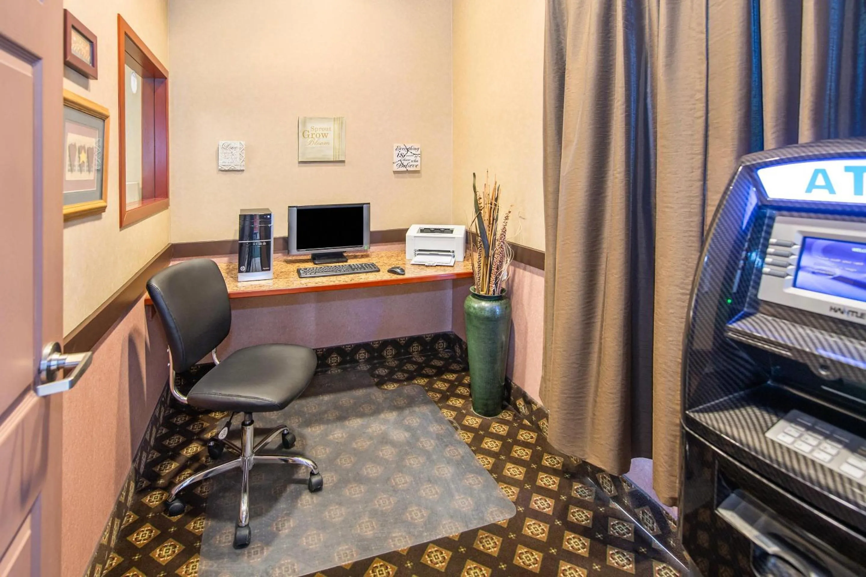 Business facilities in Quality Inn & Suites