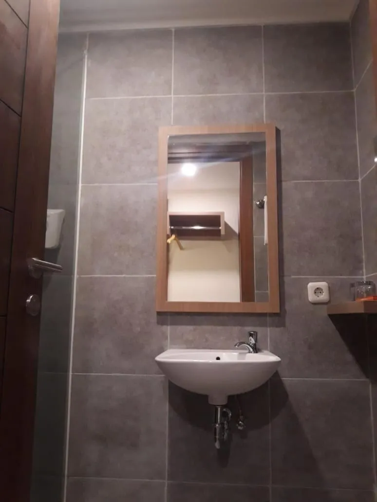 Shower in Front One Hotel Tulungagung