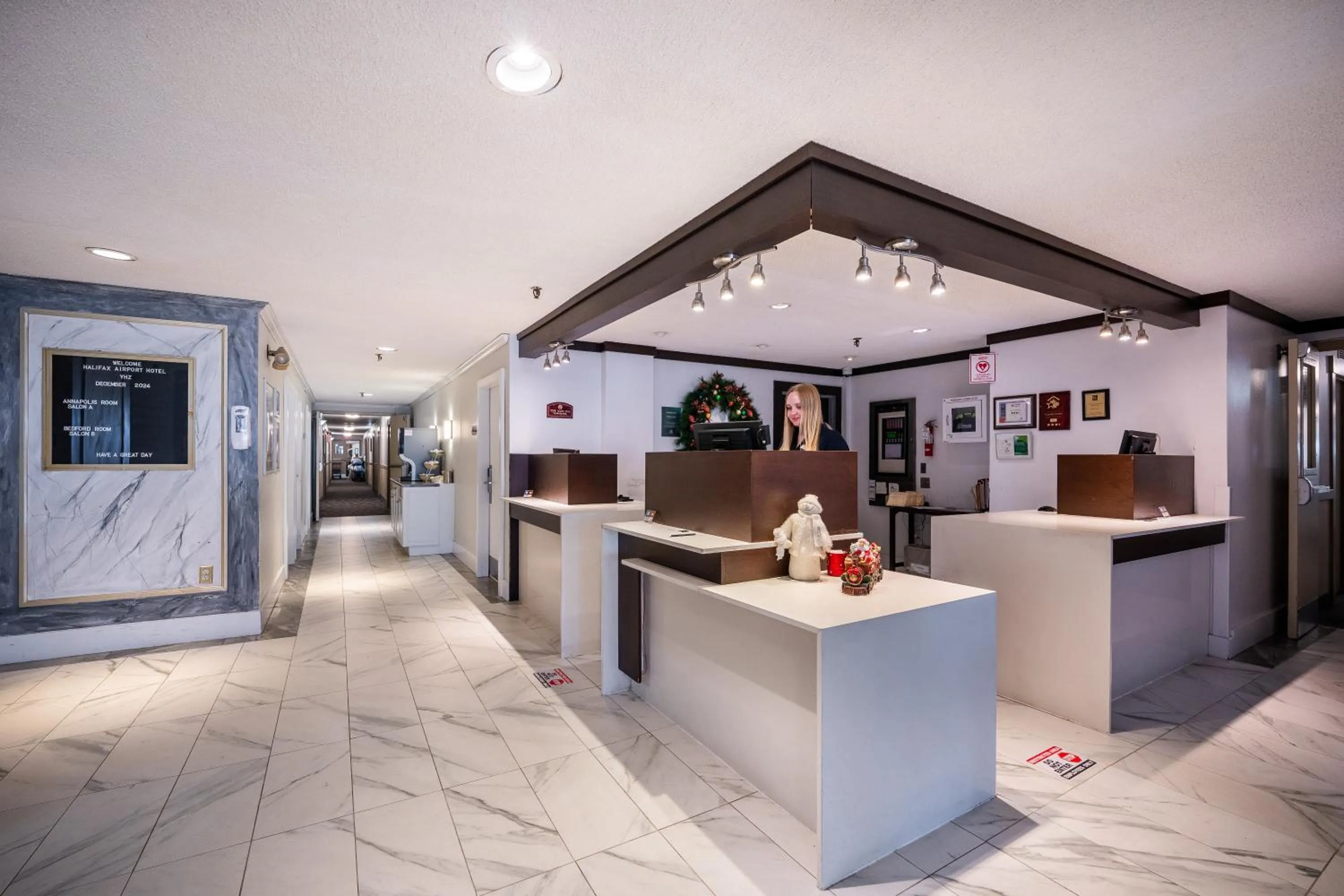 Lobby or reception in HFX Airport Hotel