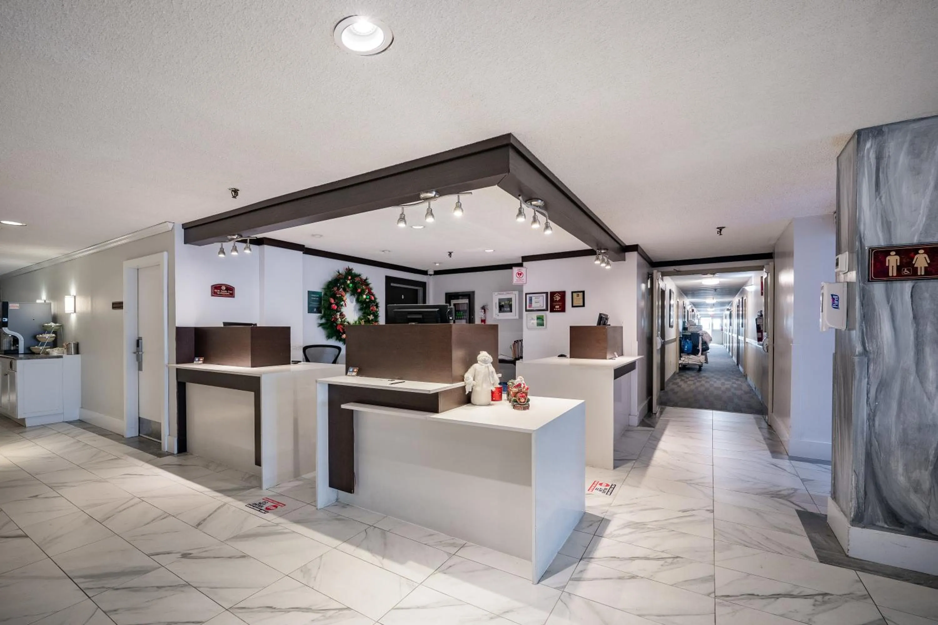 Lobby or reception in HFX Airport Hotel