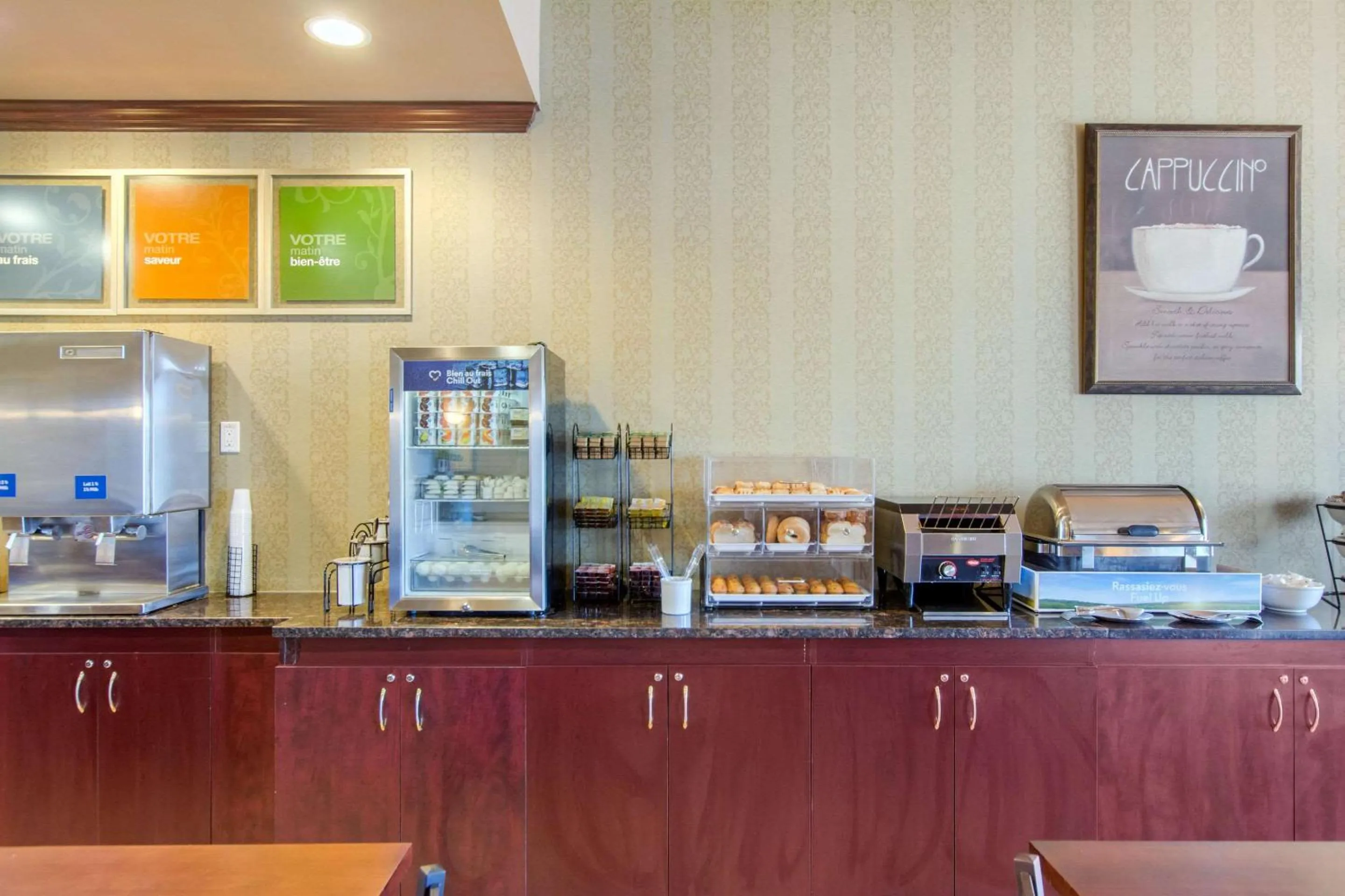Restaurant/places to eat in Comfort Inn & Suites