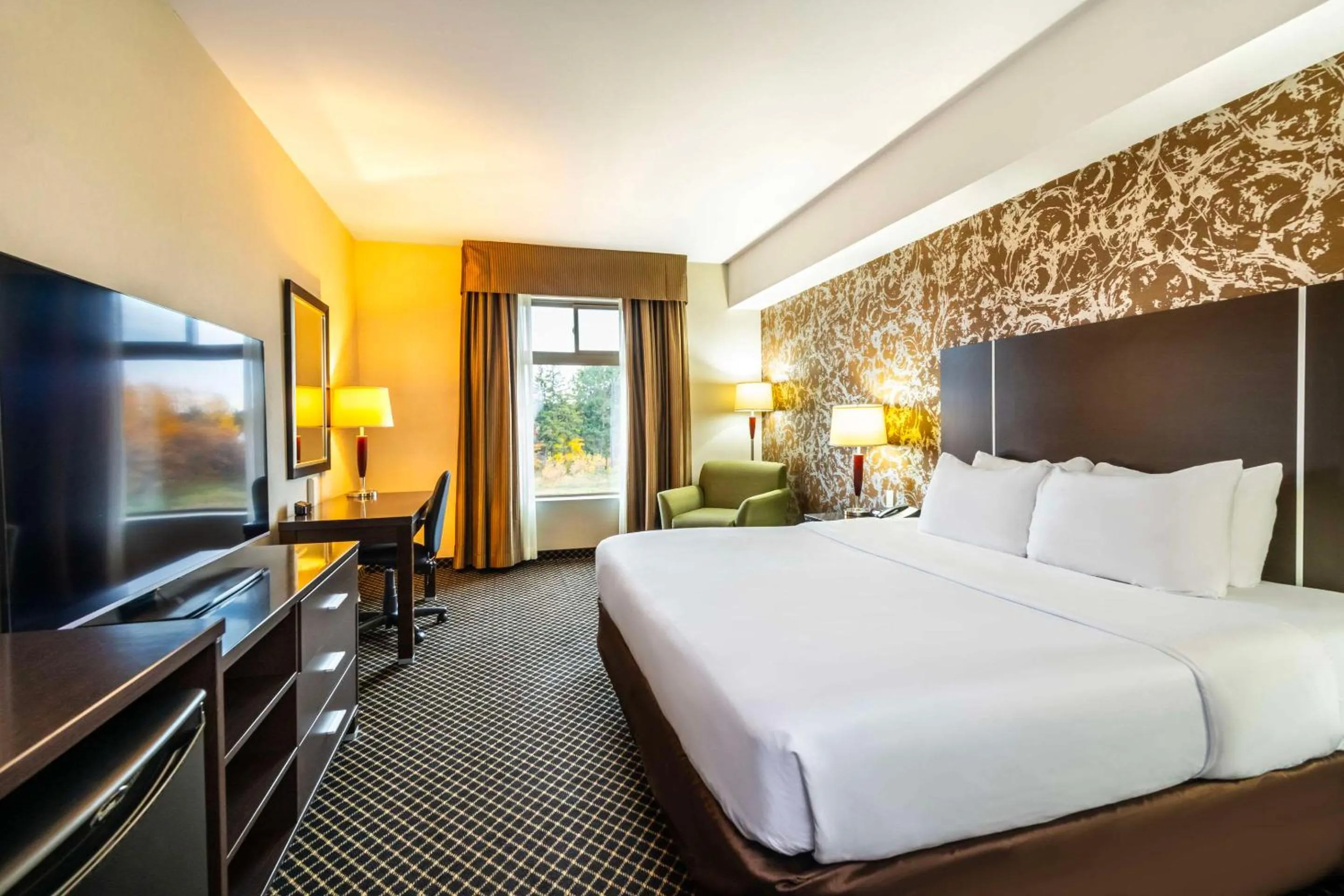 Bedroom, Bed in Quality Inn & Suites