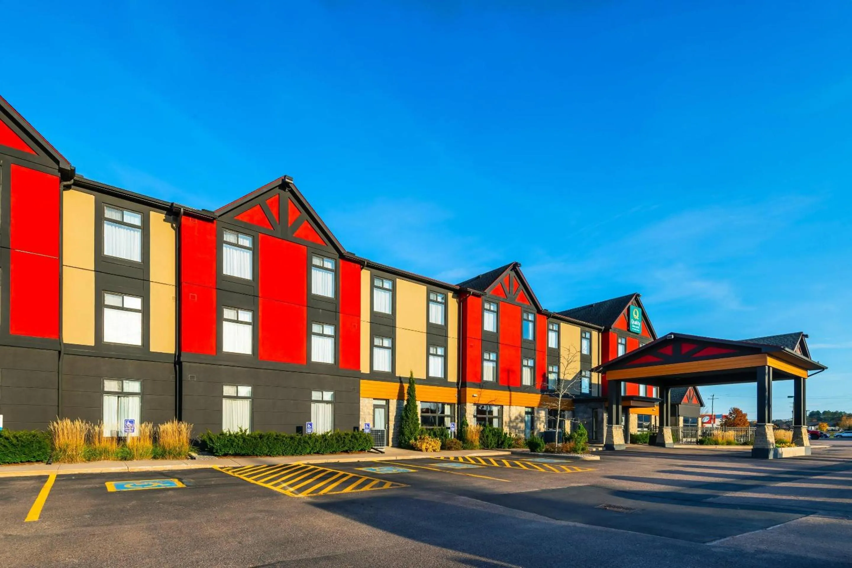 Property building in Quality Inn & Suites
