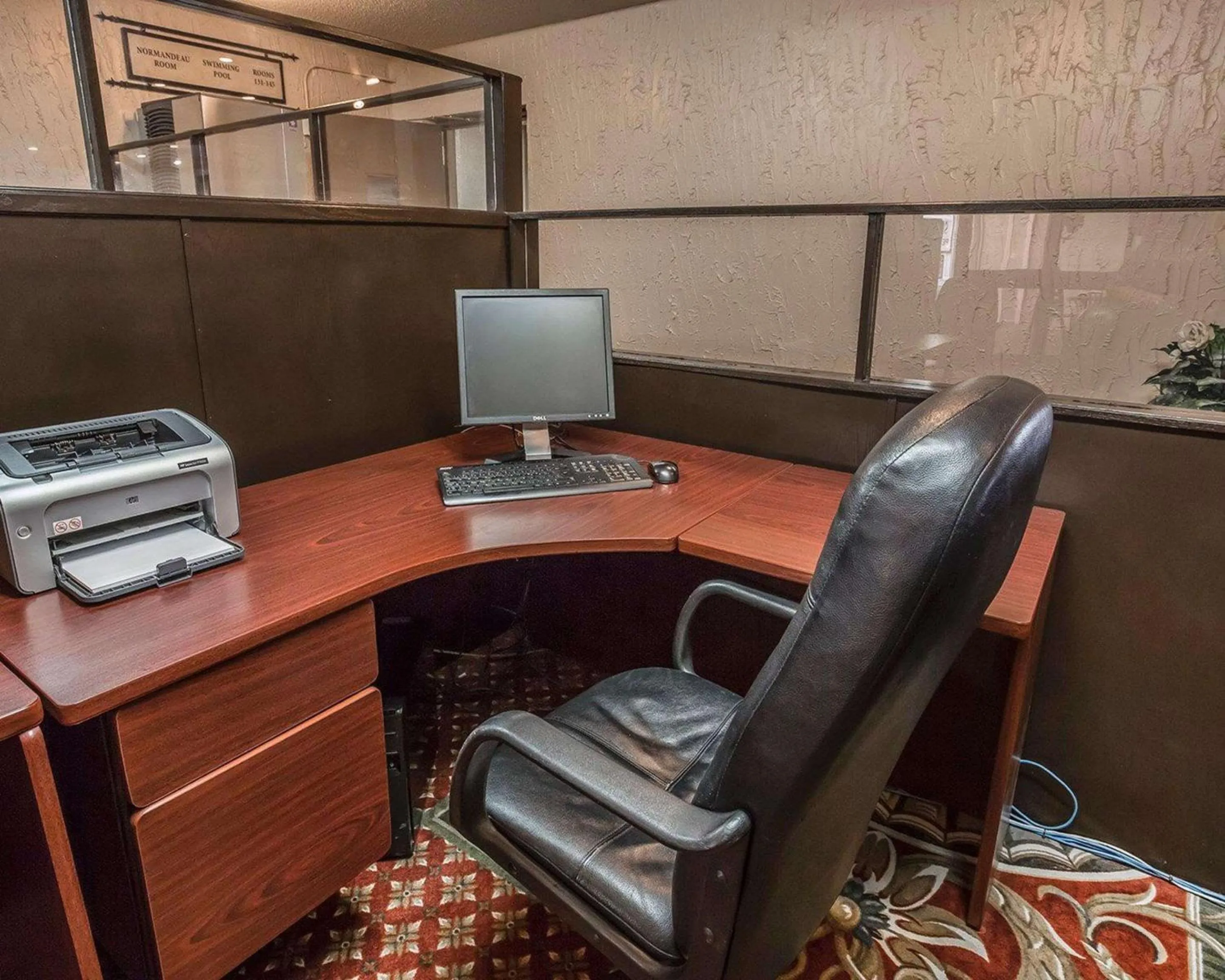 Business facilities in Quality Inn & Conference Centre