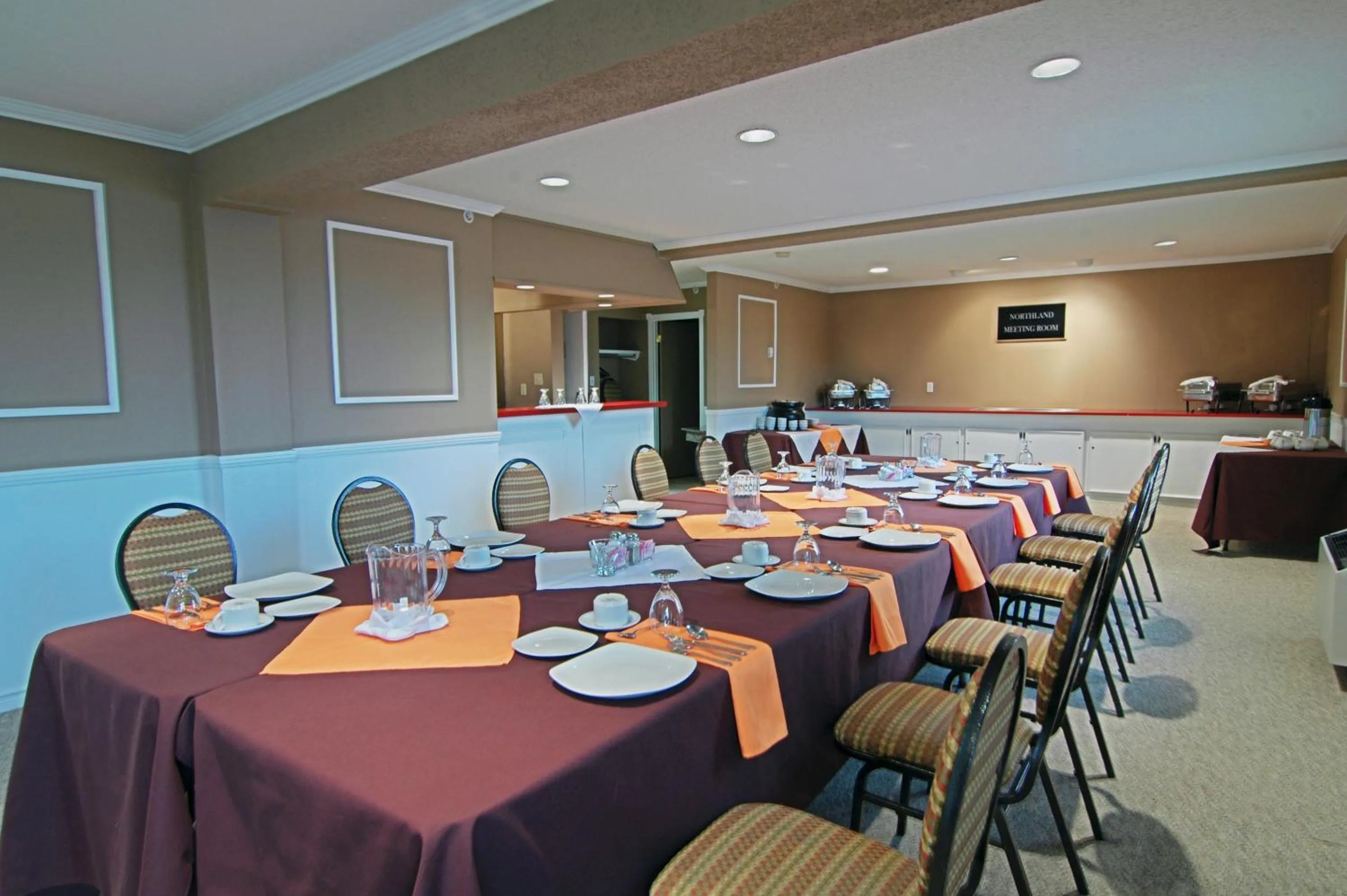 Meeting/conference room in Quality Inn & Conference Centre