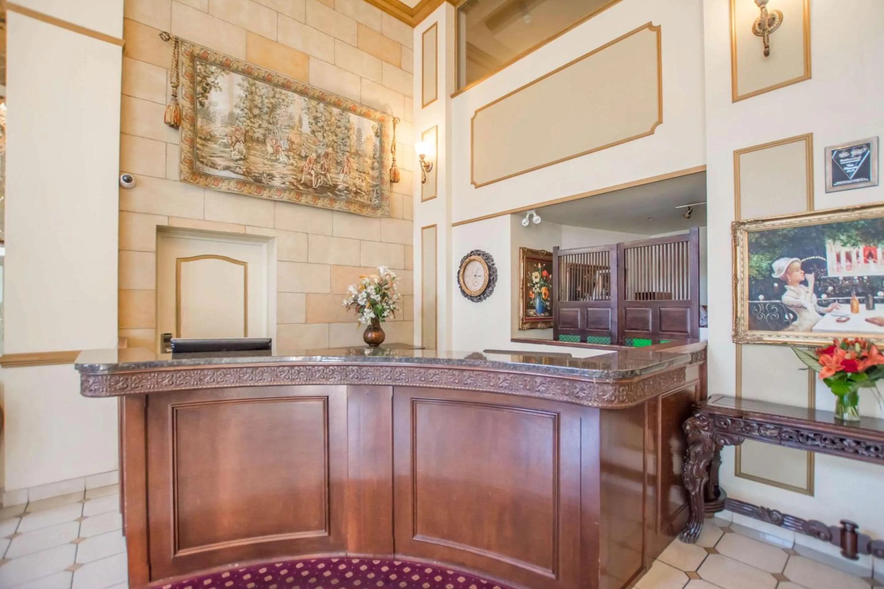 Lobby or reception in St Christophe Hotel & Spa, an Ascend Collection Hotel