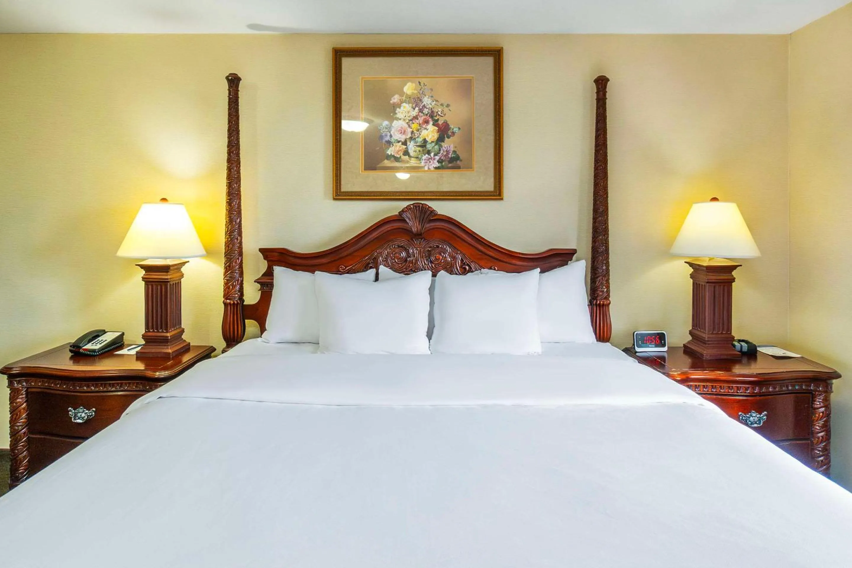 Bedroom, Bed in Comfort Inn & Suites