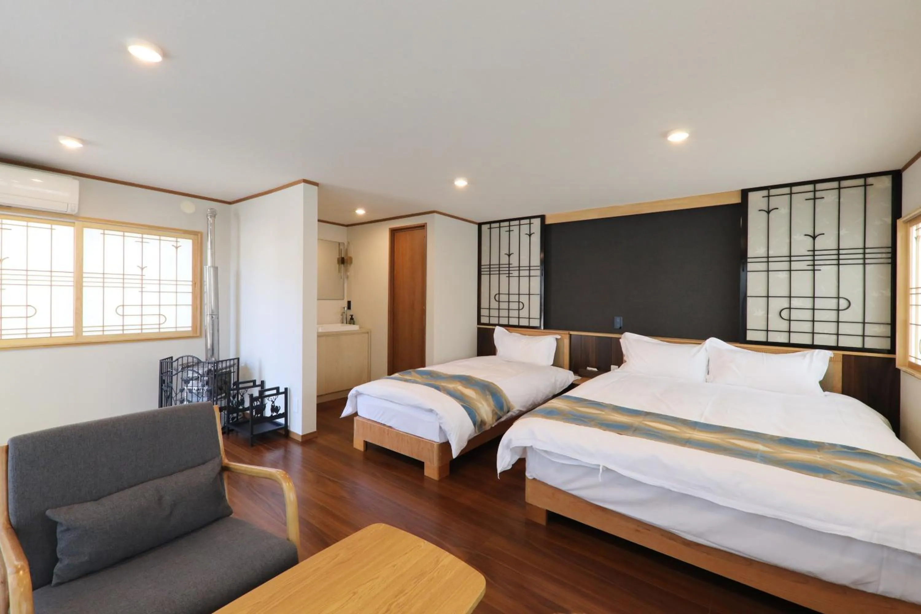 Photo of the whole room, Bed in Kurobe Sunvalley Hotel