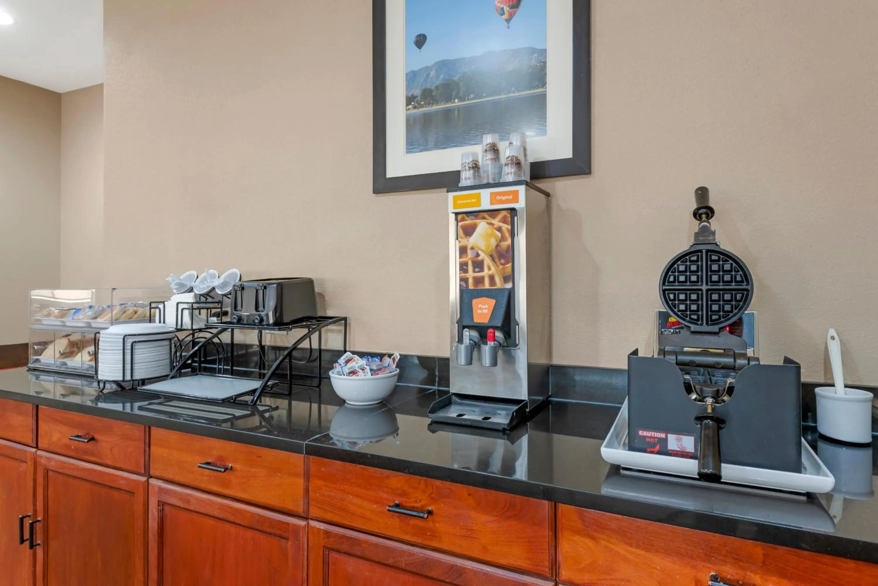 Buffet breakfast in Comfort Inn North - Air Force Academy Area