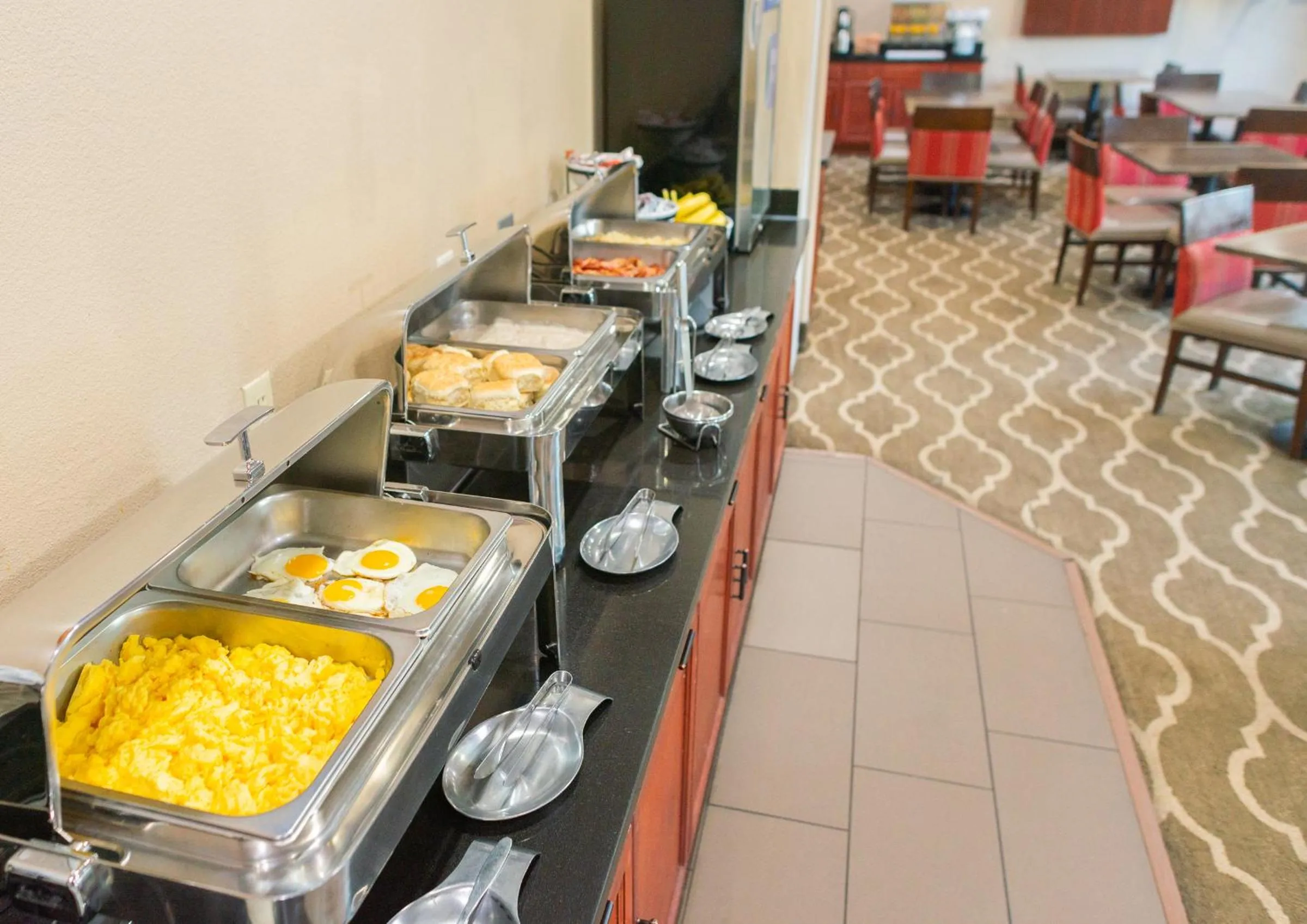 Breakfast in Comfort Inn North - Air Force Academy Area