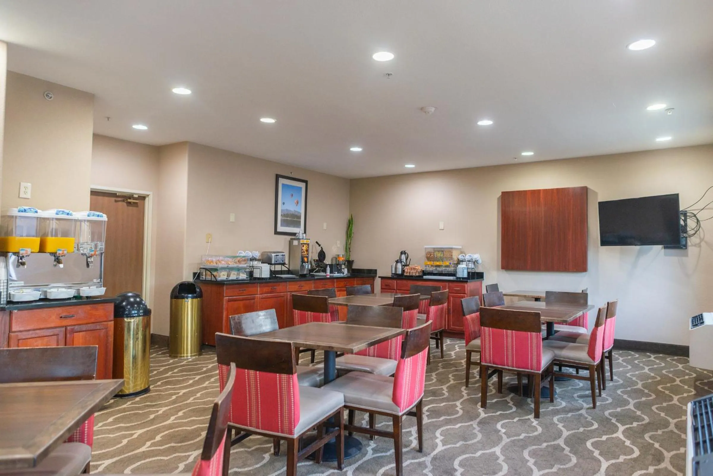 Breakfast in Comfort Inn North - Air Force Academy Area