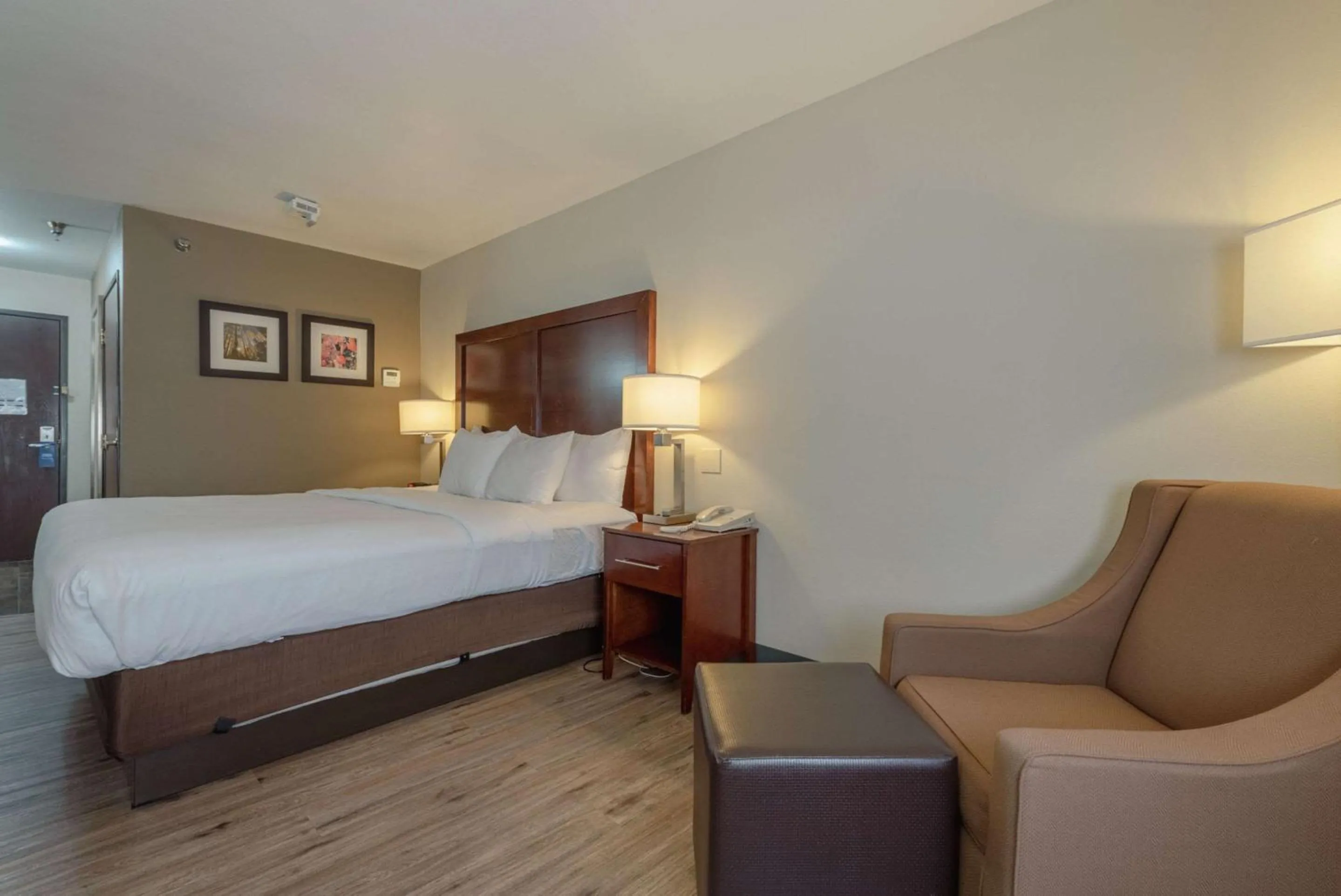 Bedroom, Bed in Comfort Inn & Suites Alamosa
