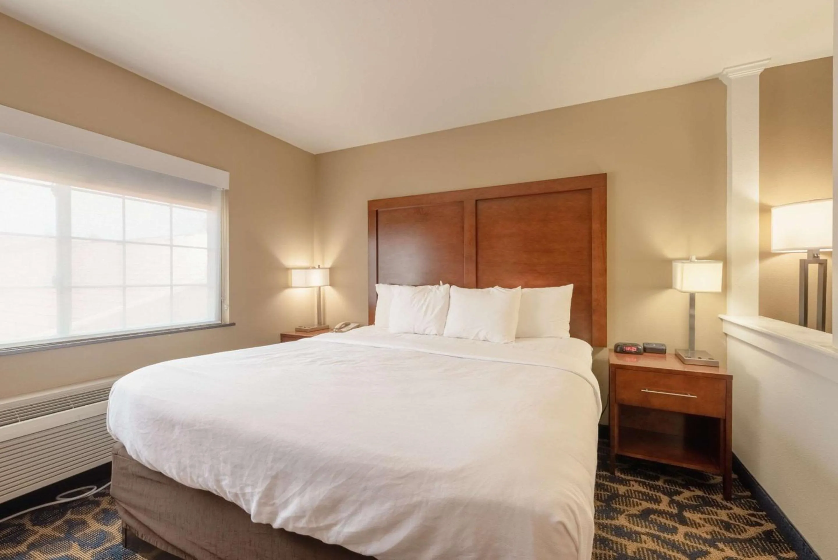 Bedroom, Bed in Comfort Inn & Suites Alamosa