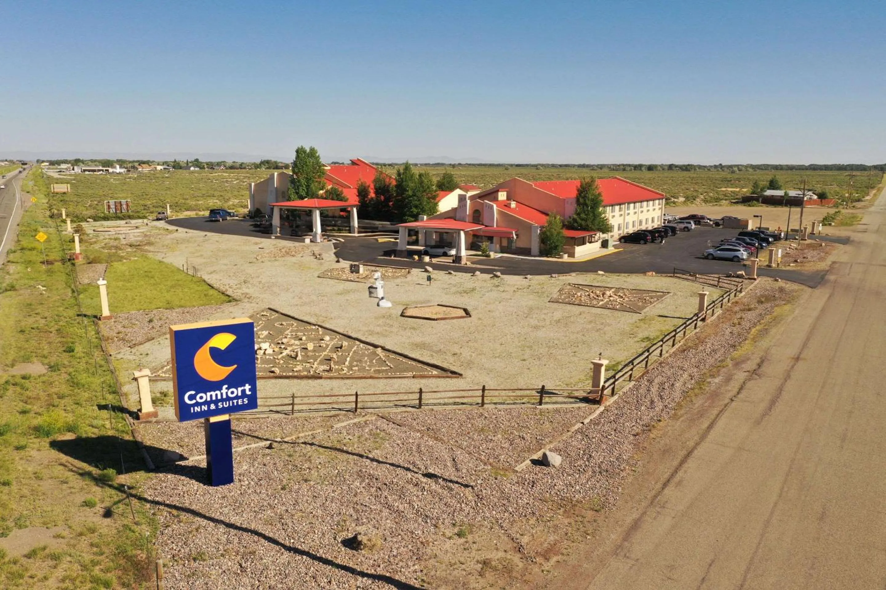 Property building in Comfort Inn & Suites Alamosa